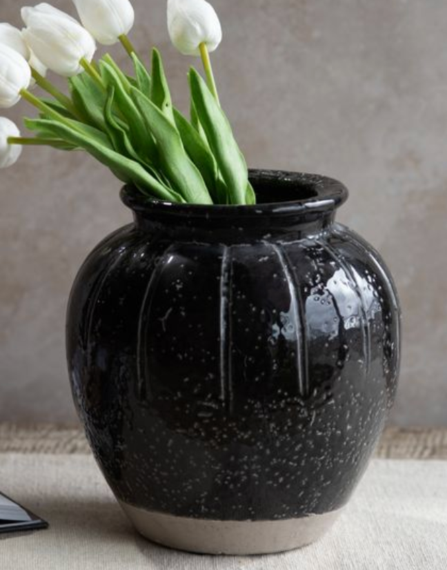 Black Top Pattern Vase