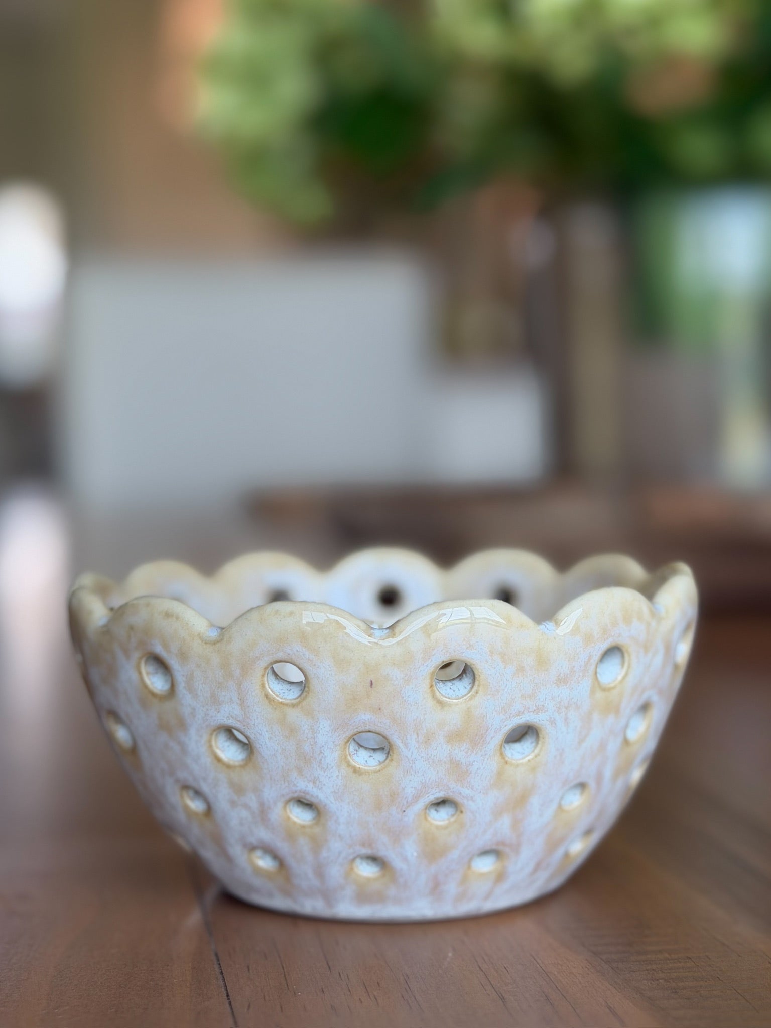 Hobnail Scallop Rim Ceramic Bowl | 5"