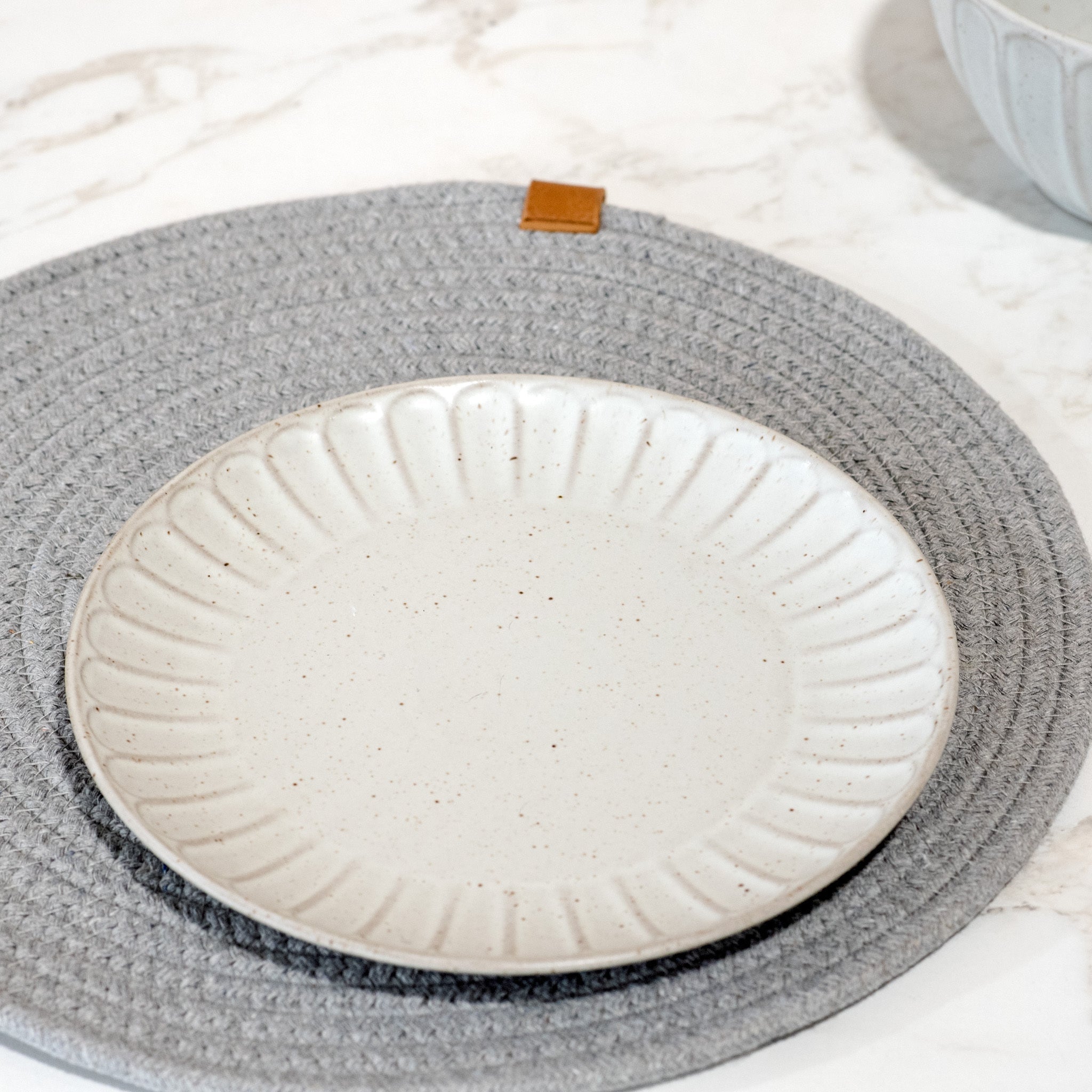 8" Stoneware Side Plate