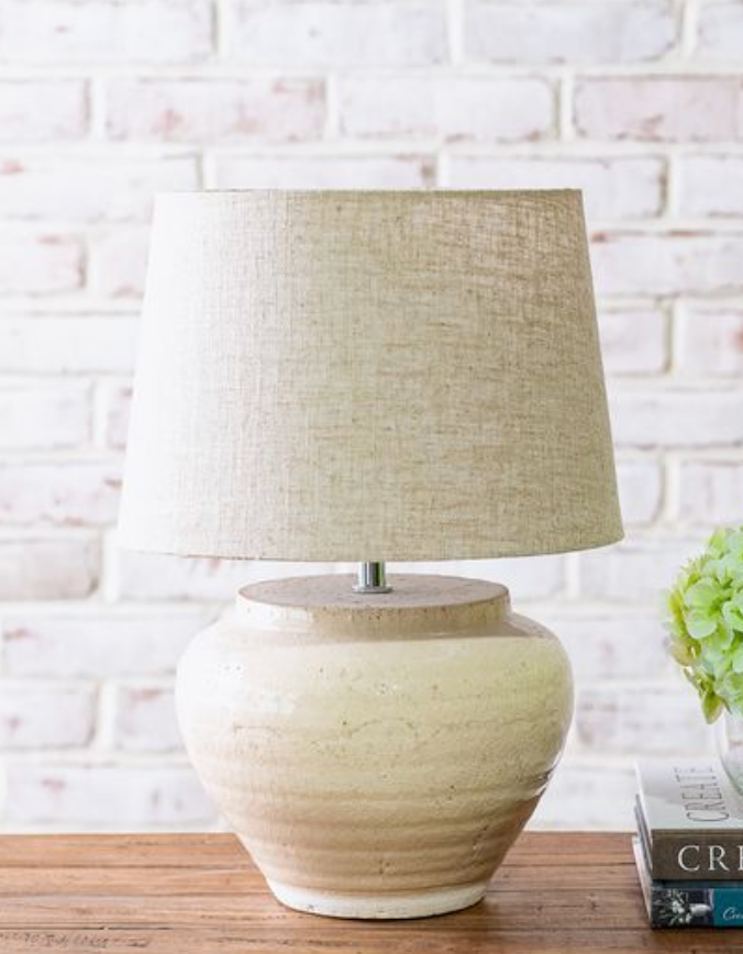 Rustic Ceramic Jar Table Lamp | 9x17"