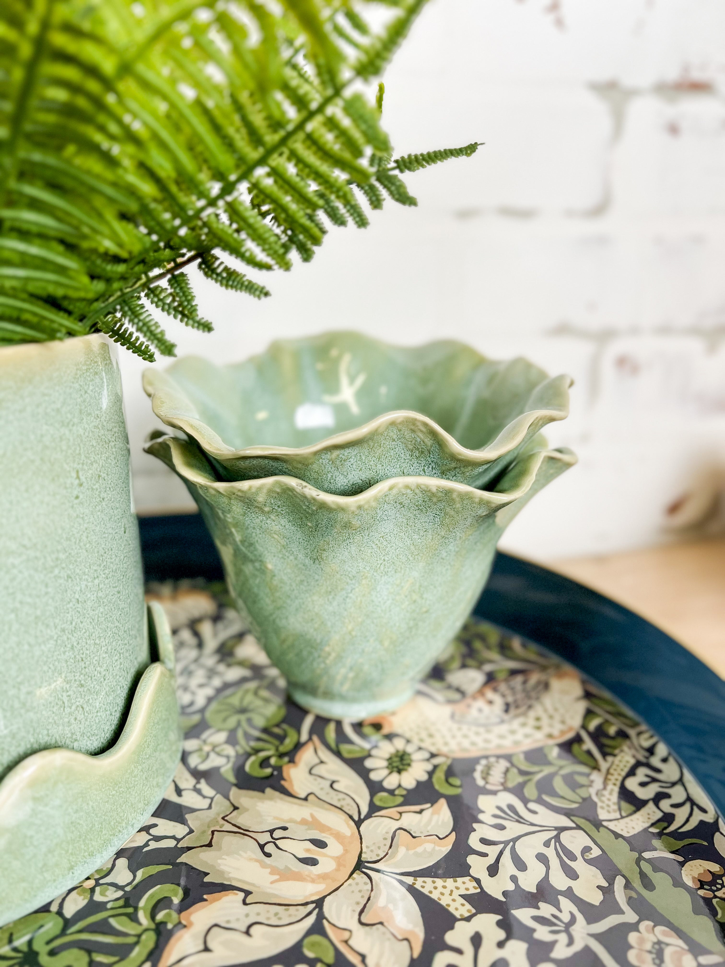Green Tulip Pot
