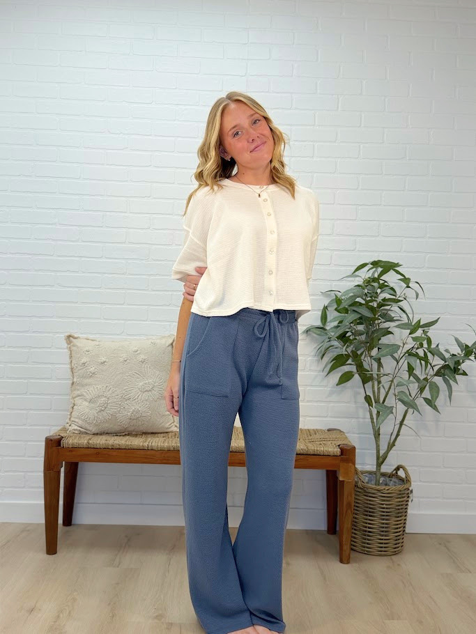 Cloudy Knit Bottoms With Pockets
