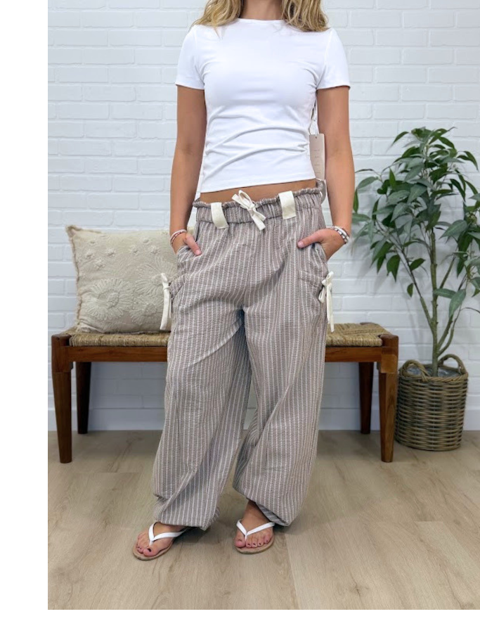 Bow Detail Stripe Textured Woven Pants