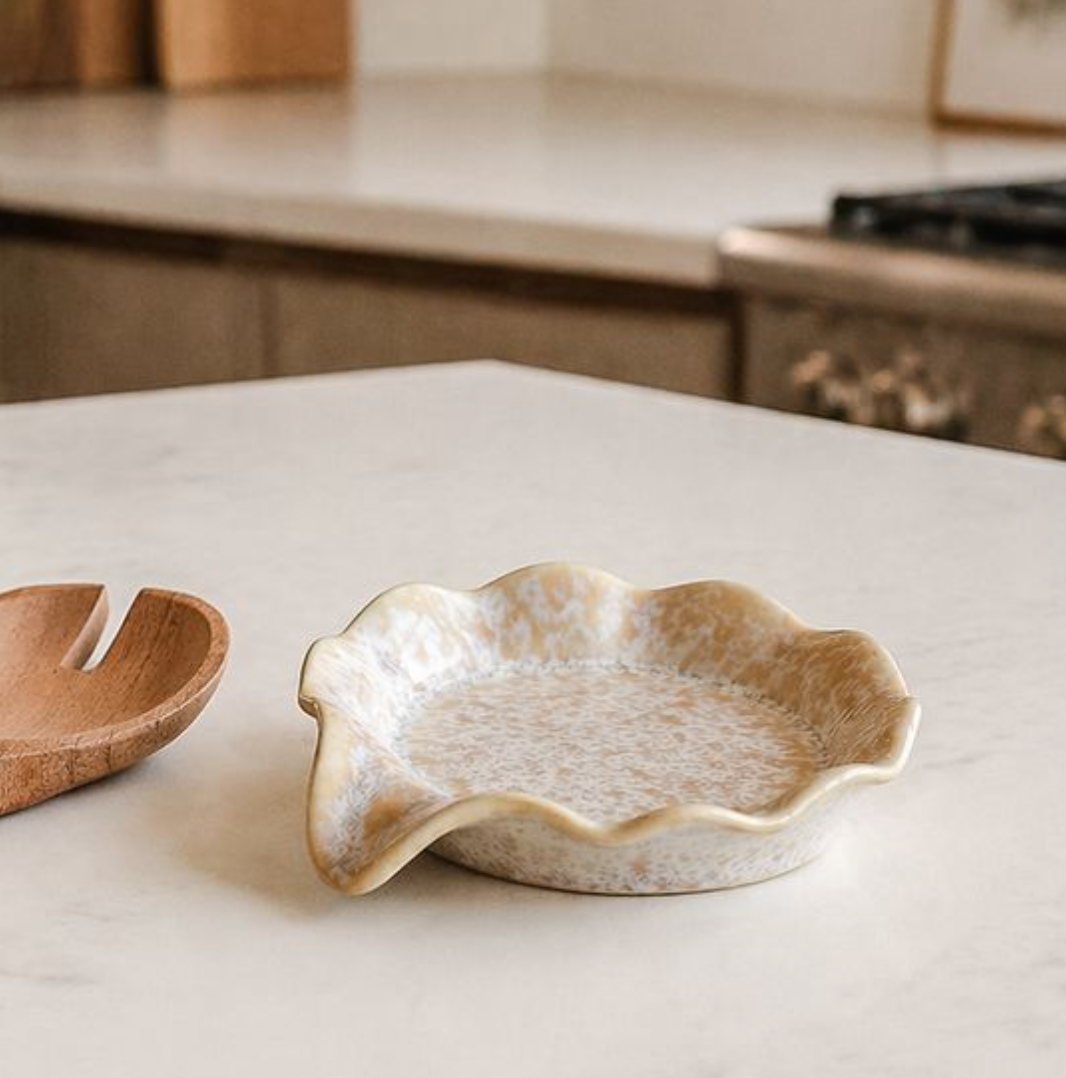 Scallop Edge Spoon Rest