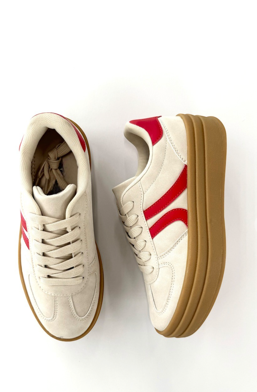 Gaze Sneaker
