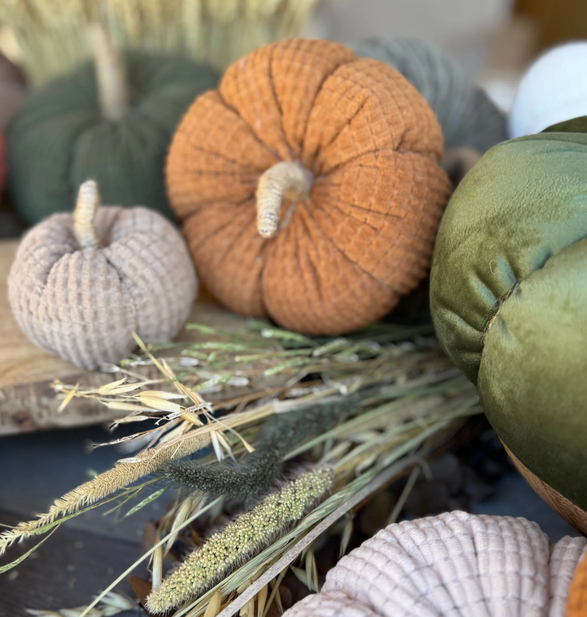 Medium Copper Cross Cord Pumpkin