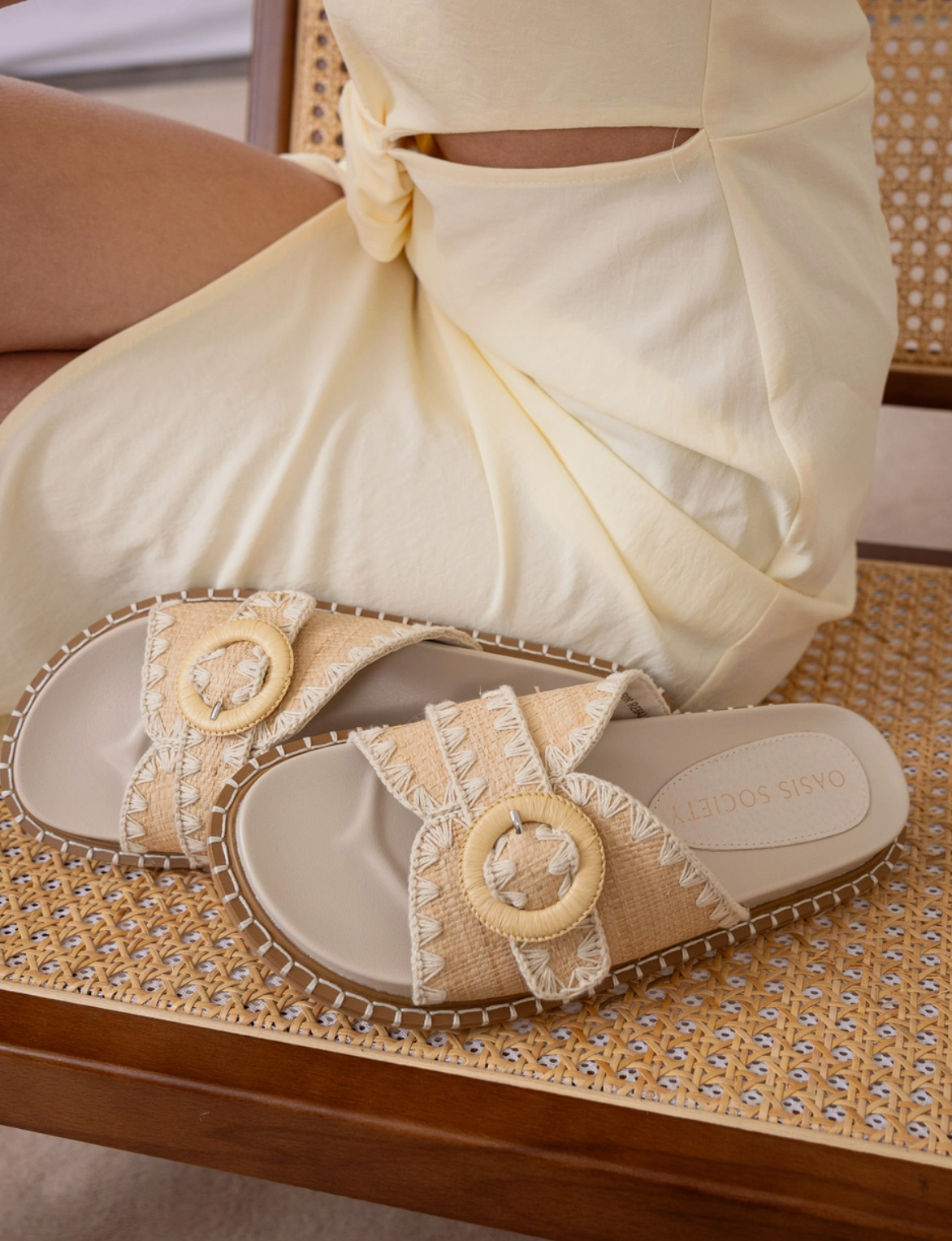 "Sunnie" Raffia Buckle Slide