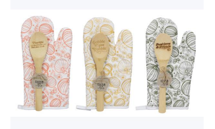 Traditional Fall Fabric Oven Mitt With Wood Engraved Spoon, 3 Ast