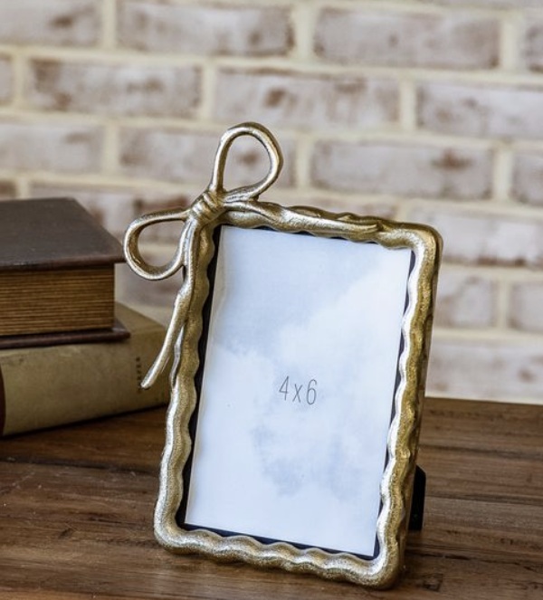 4 X 6 Gold Ribbon Photo Frame