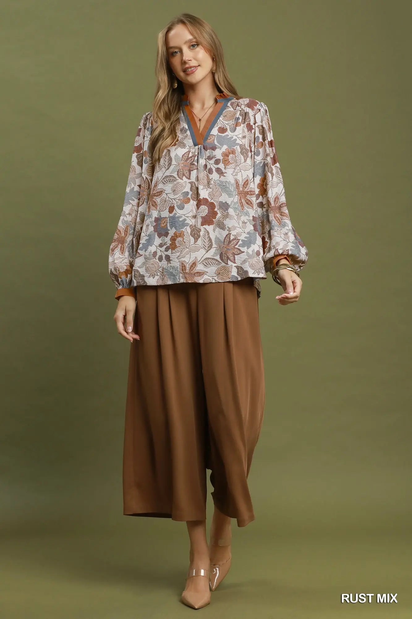 Floral Contrast Trim Long Sleeve Top