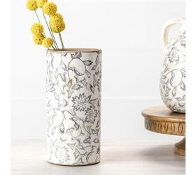 7.8 Heirloom Vase