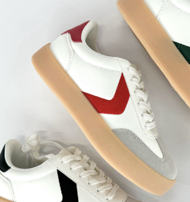 Casual Sneakers