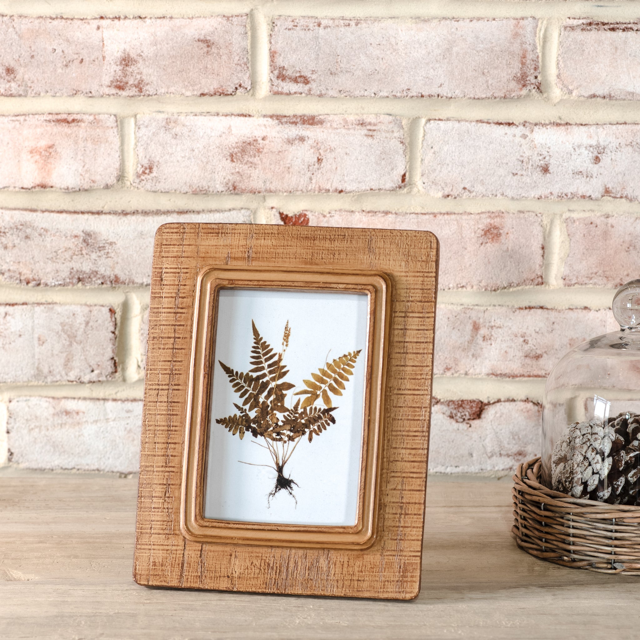 6 X 4" RESIN DECO PHOTO FRAME