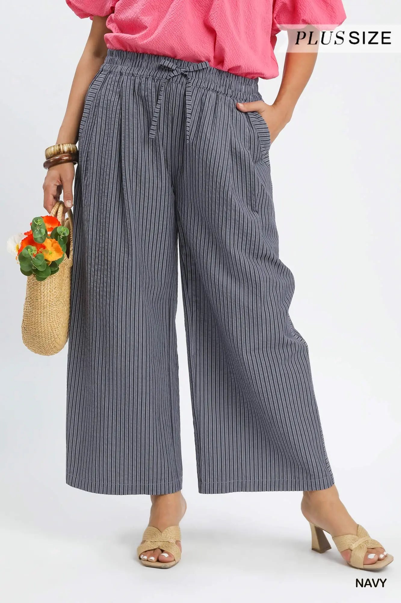 Curvy-Striped Wide-leg Pants