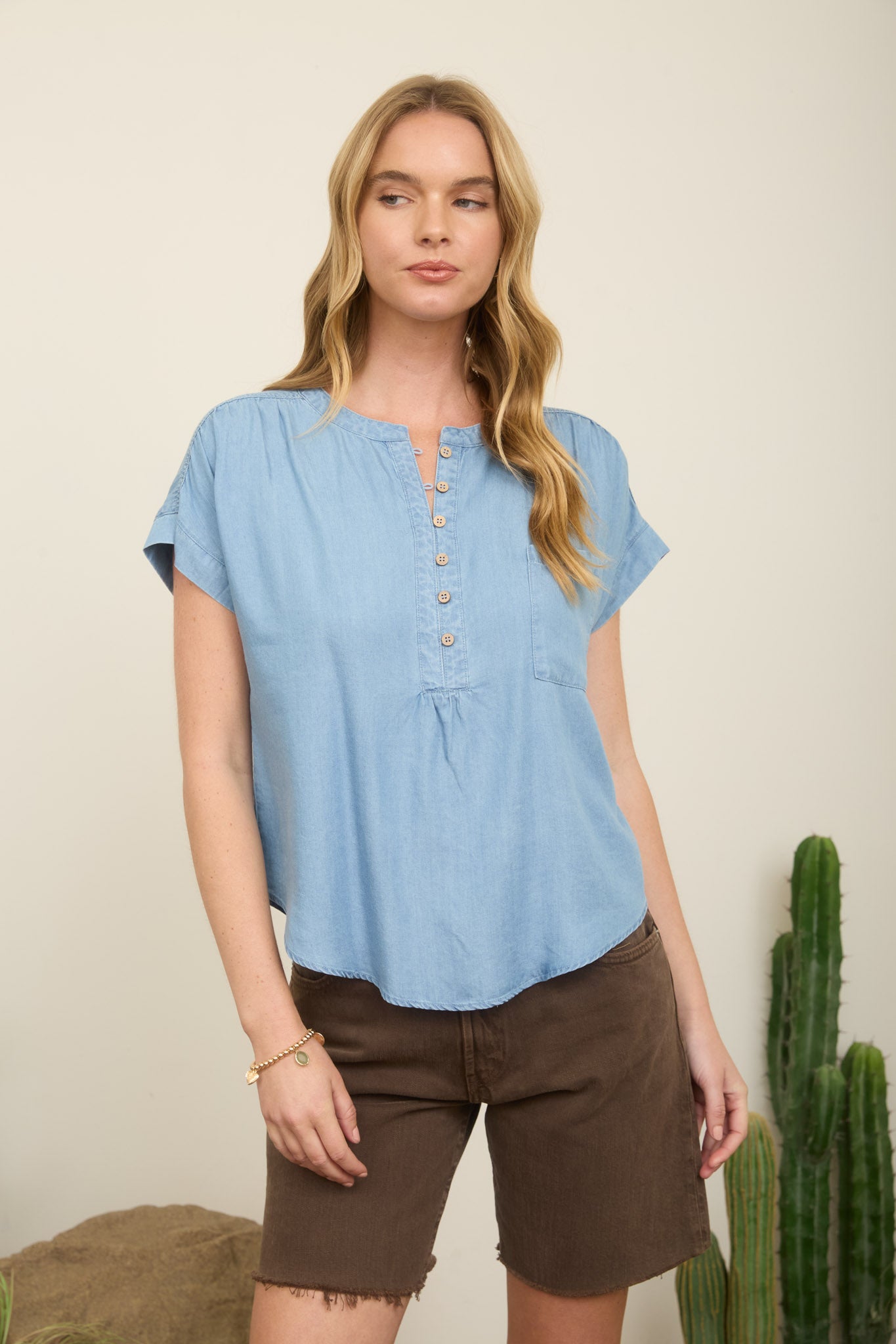 Chambray Henley Ruched Shoulder Short Sleeve Top