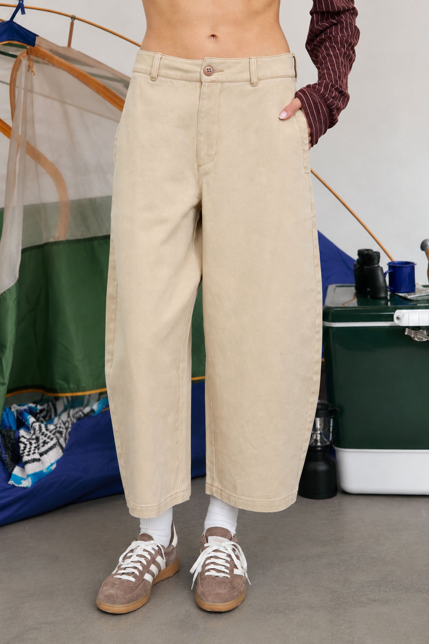 Cropped Wide Leg Barrel Pants (Pre-Order)