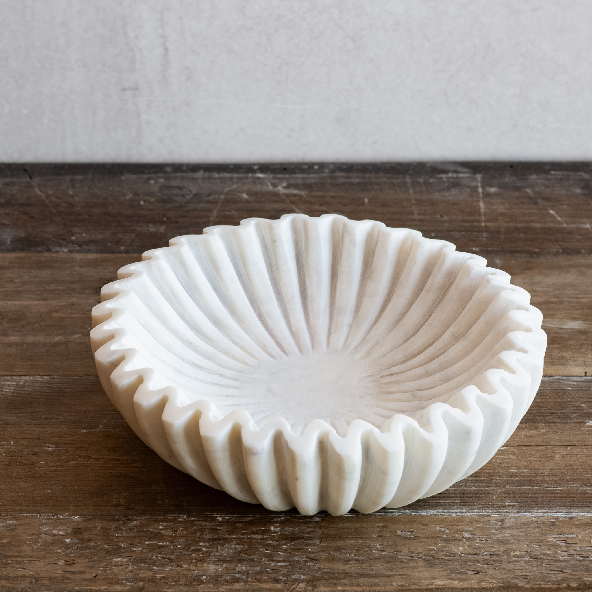 7" Marble Ruffle Bowl