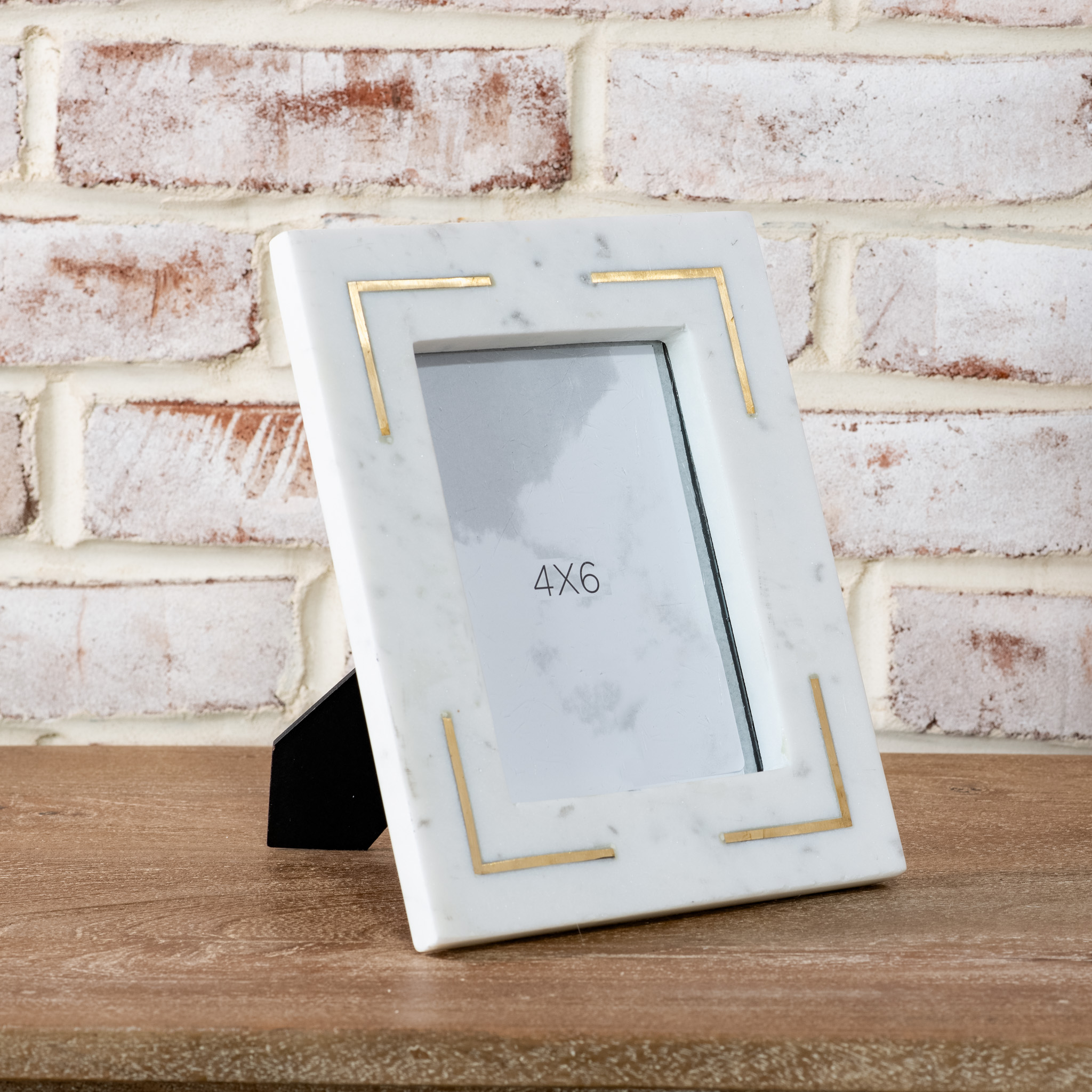 4" X 6" Marble Frame W/ Brass Inlay
