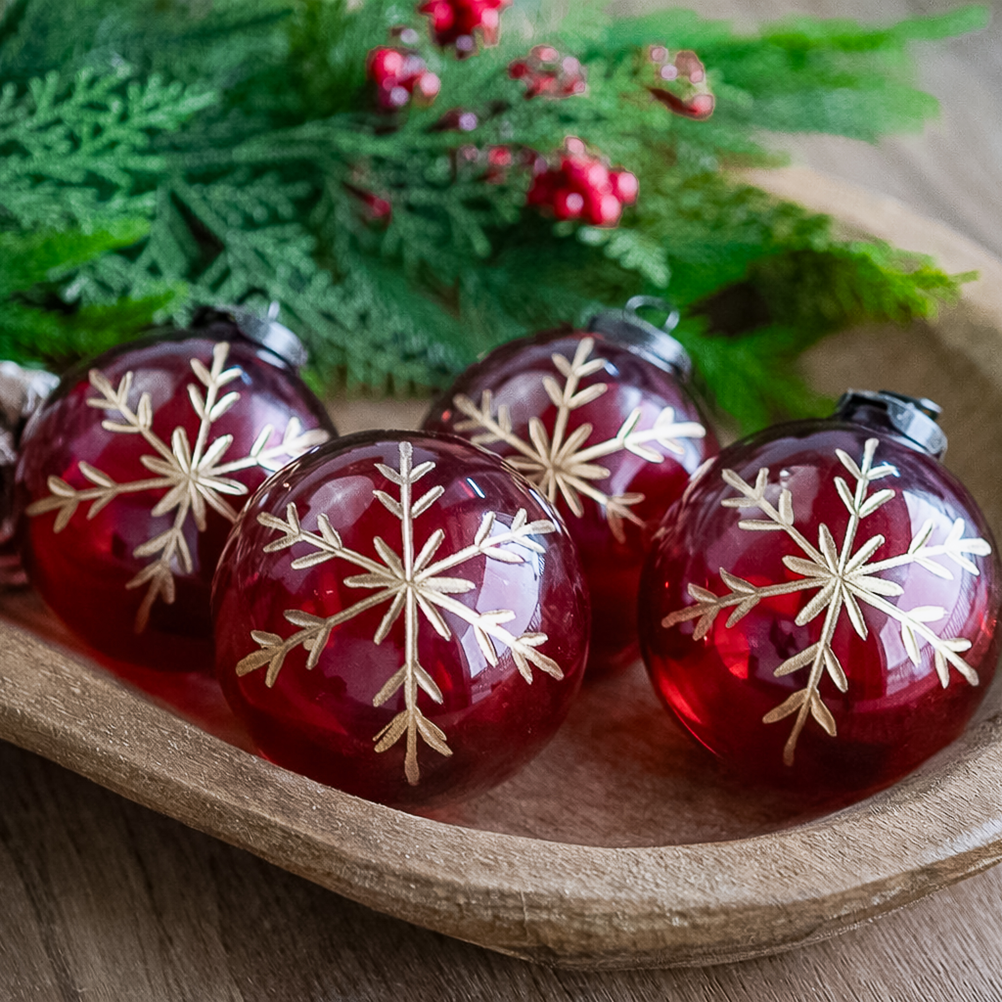 S/4 3.9" Red Snowflake Ornament