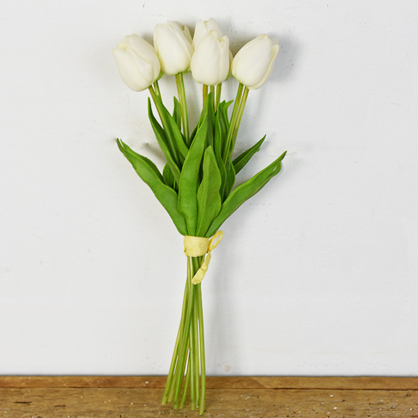 **Inner Pack** 9 White Tulip Bunch