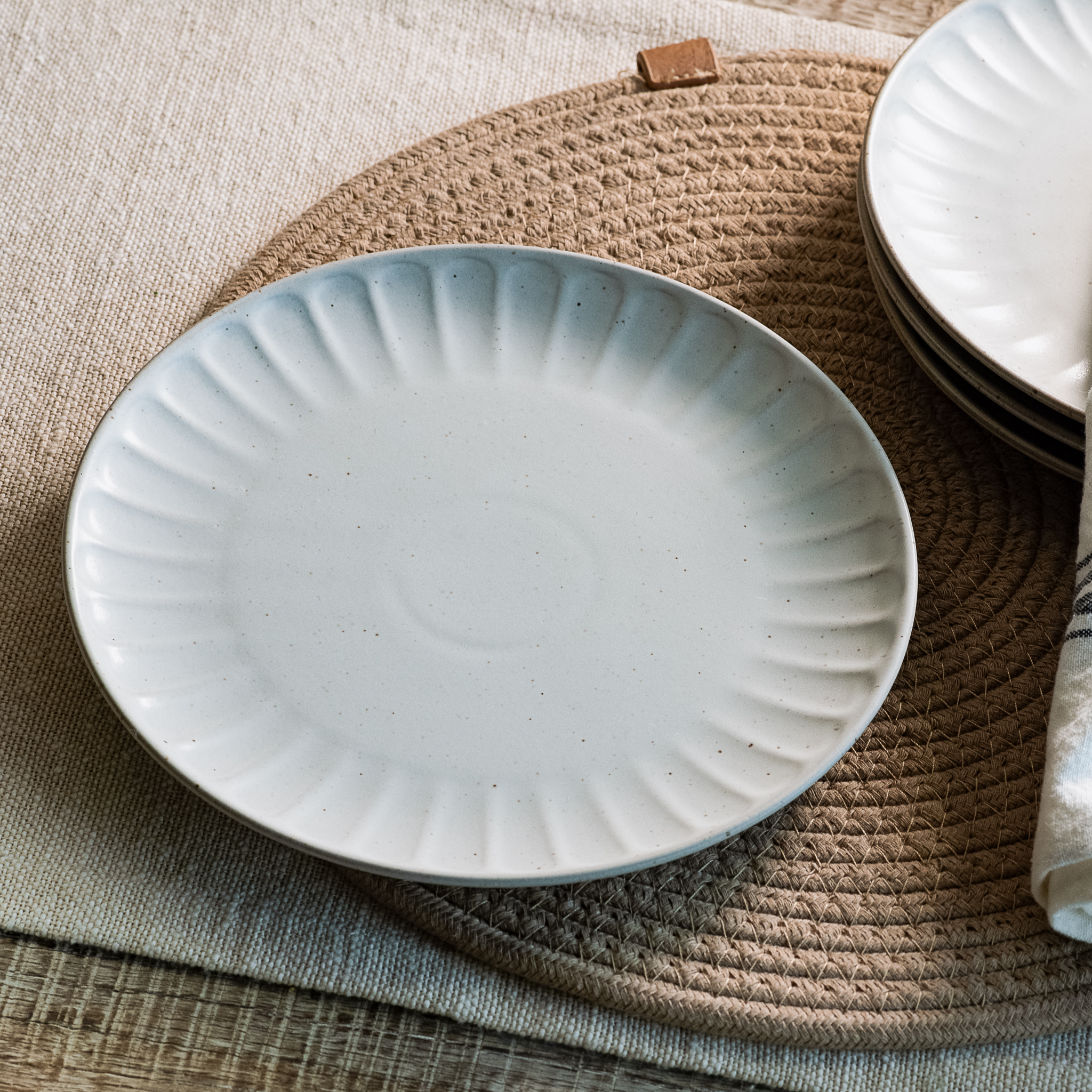 *Inner* 8" Stoneware Side Plate
