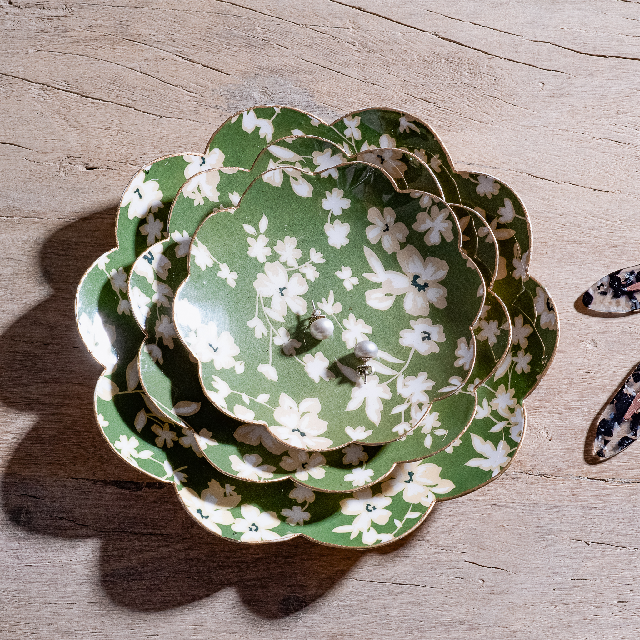 *Inner* S/3 Green Floral Round Trays