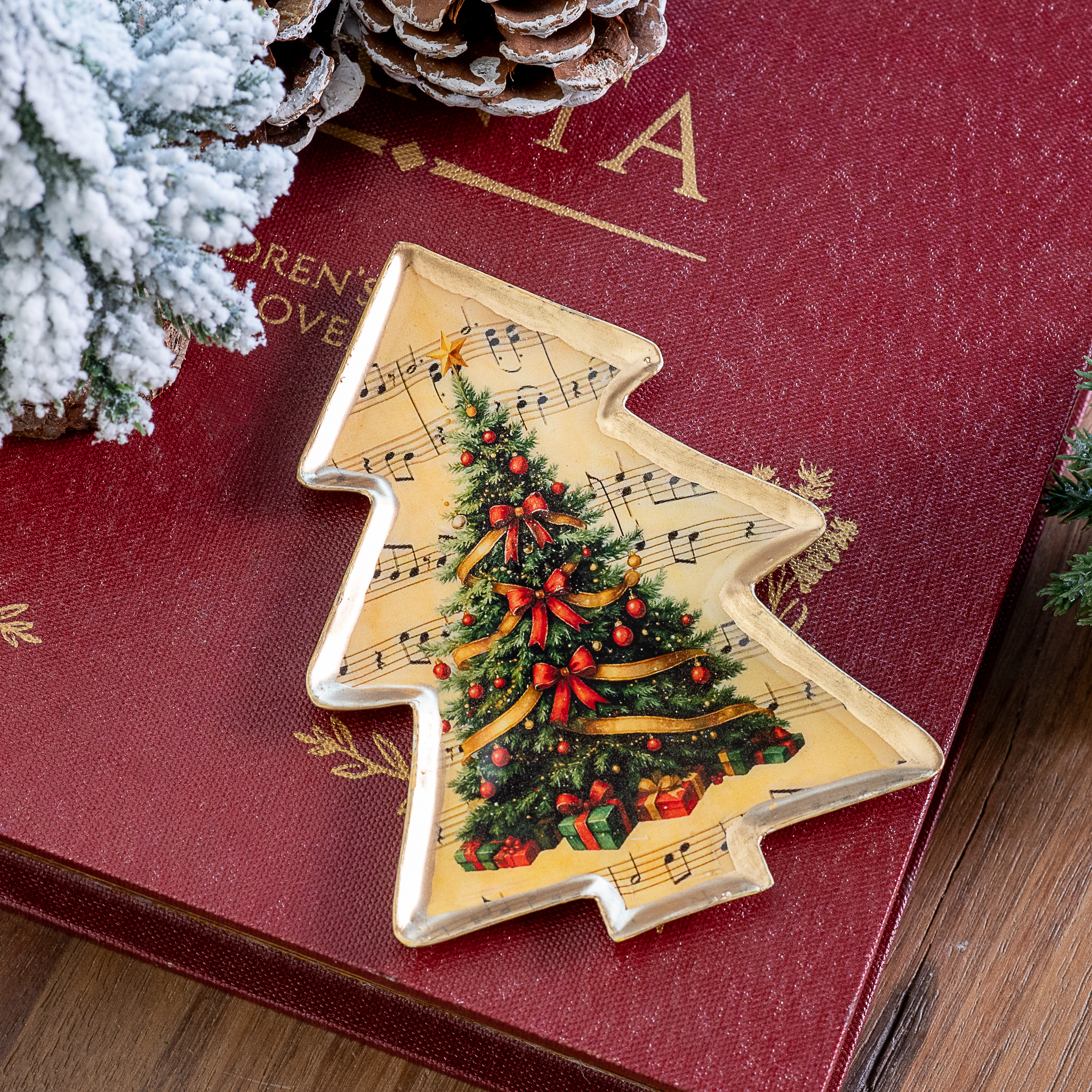 *Inner* 5" Holiday Tree Magnet