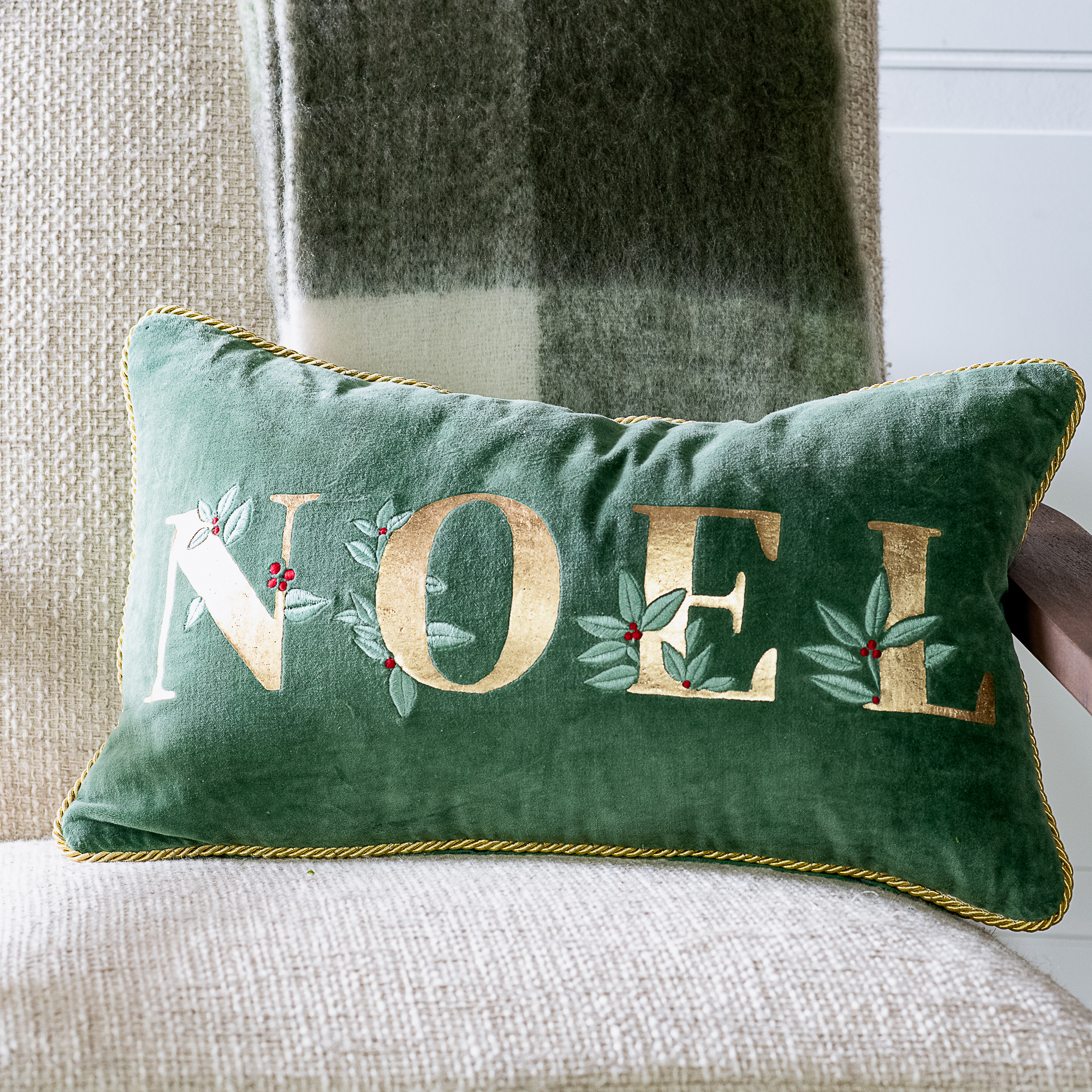 *Inner* 12 X 20 Velvet Noel Pillow