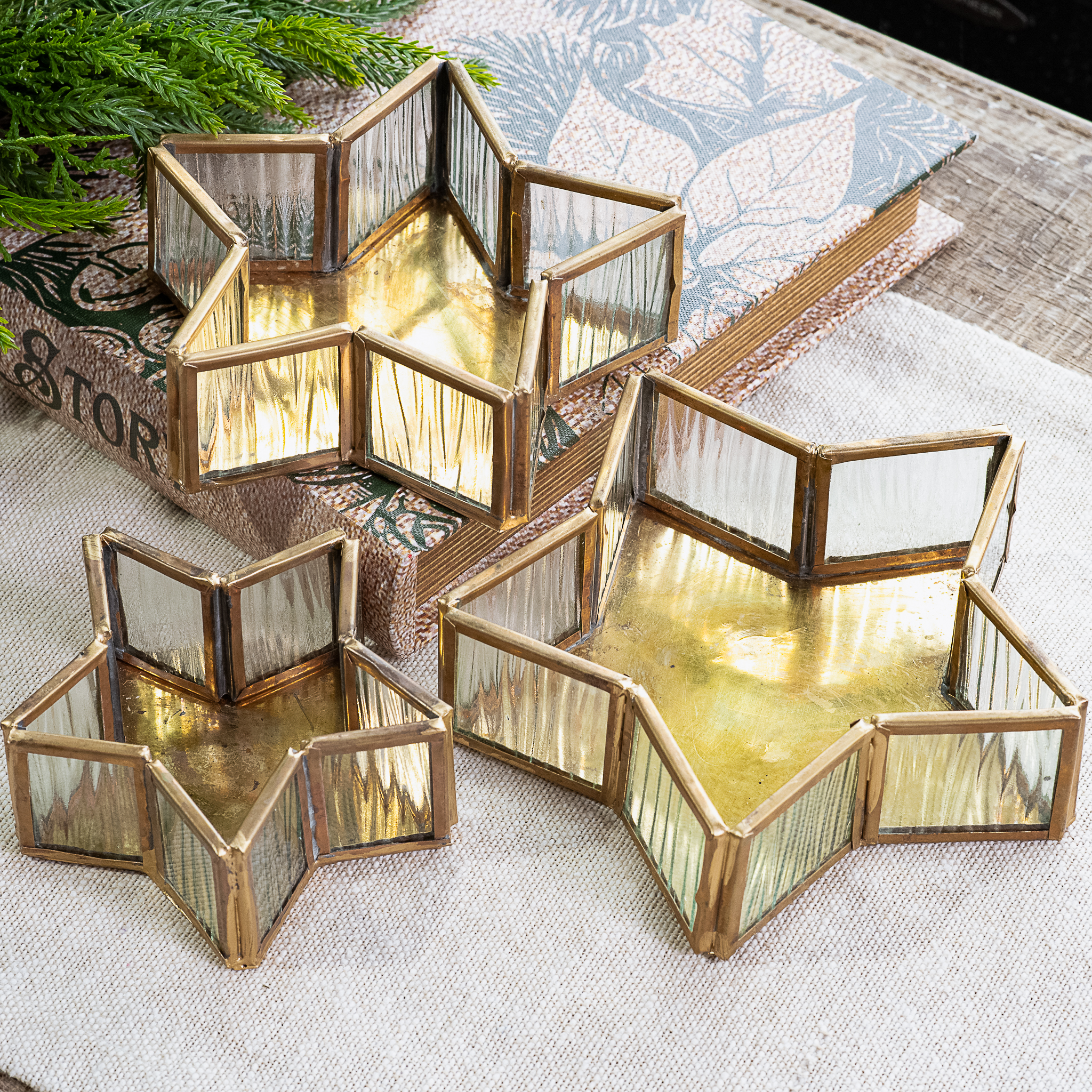 *Inner* S/3 Glass Star Table Set