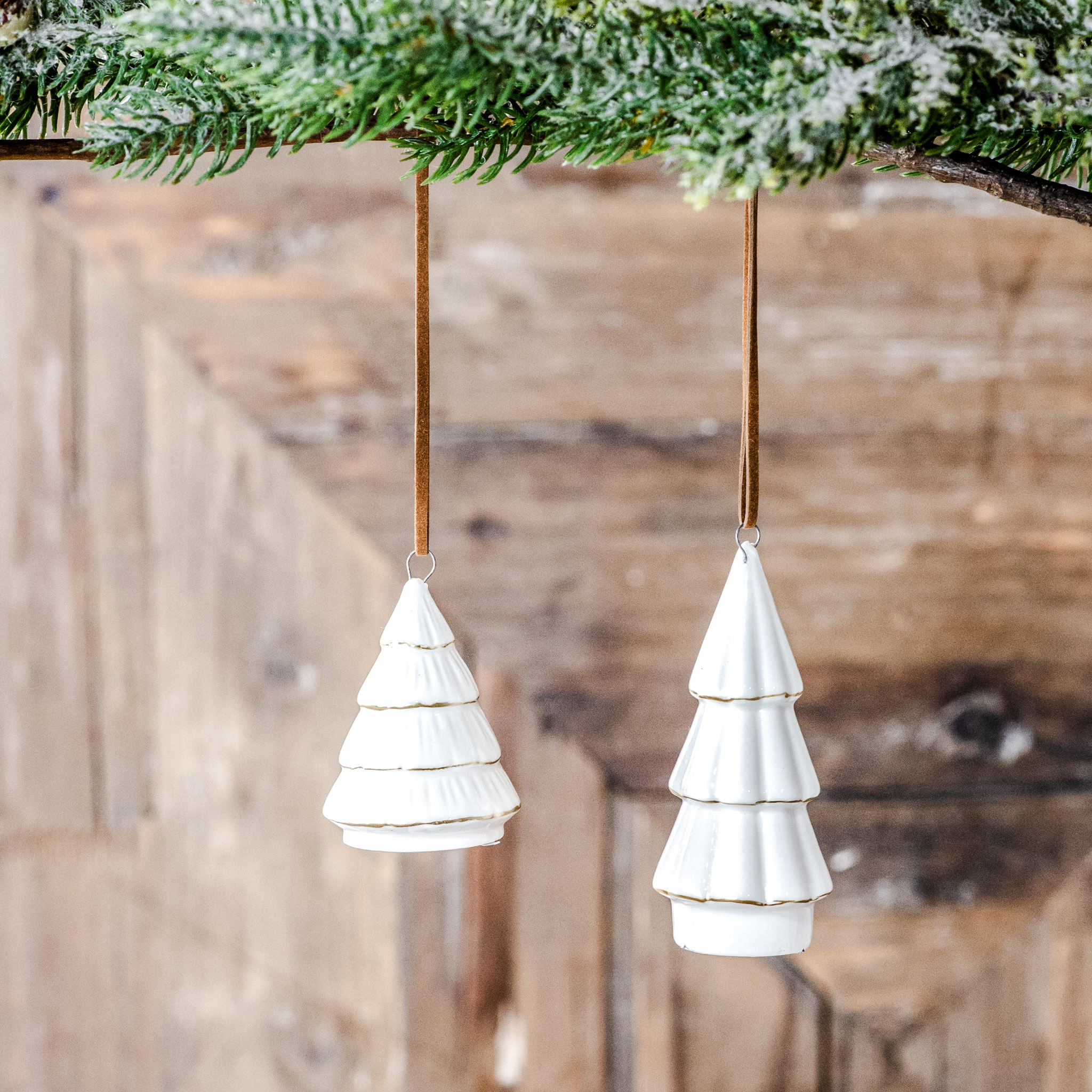*Inner* 2 Asst Ceramic Tree Ornaments