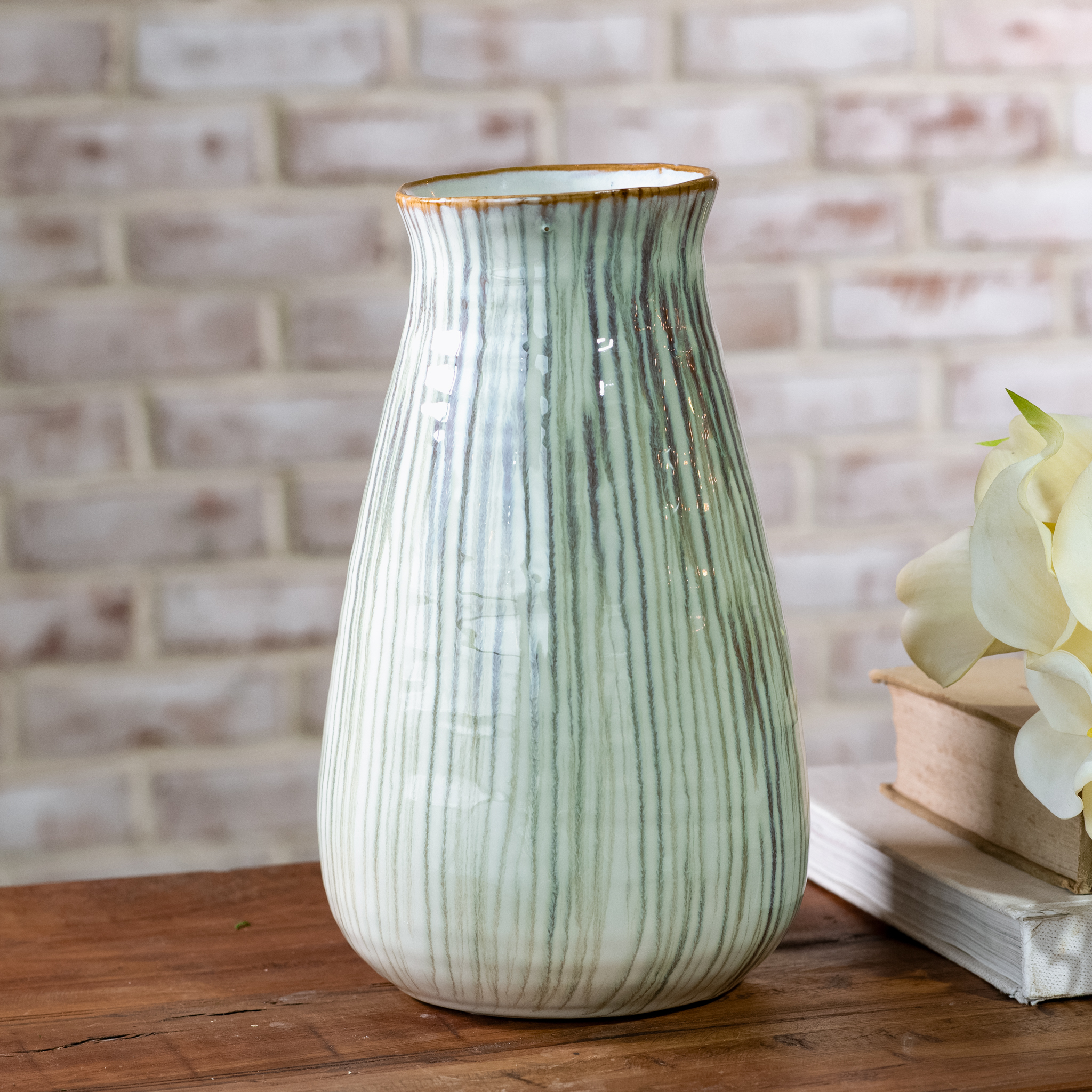 10.6" Printemp Ceramic Vase