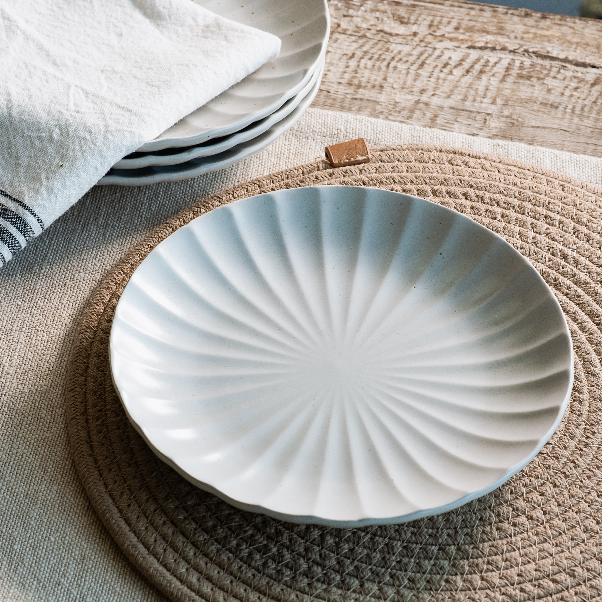 *Inner* 8.46" Embossed Salad Plate