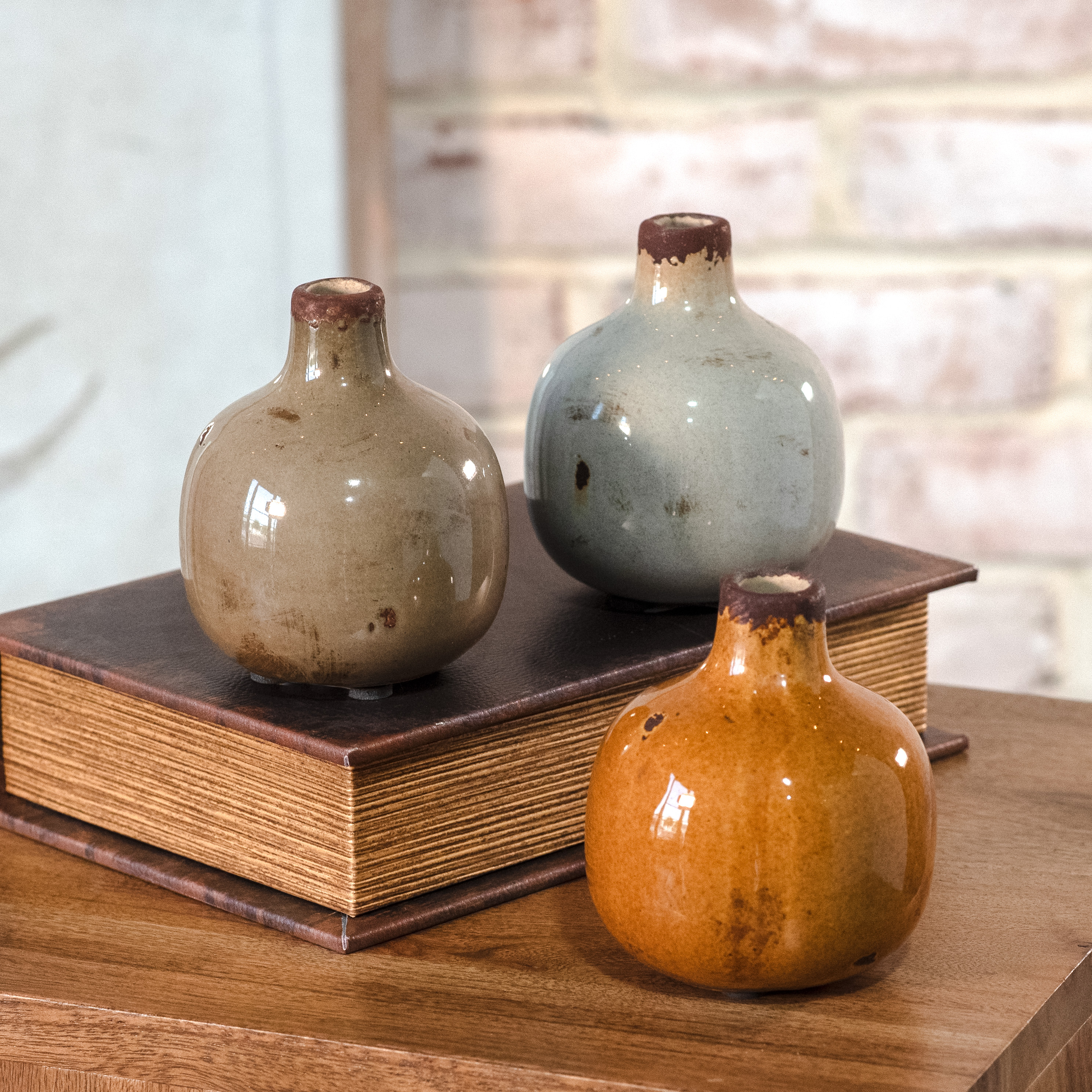 *Inner* 3 Asst Color Mini Vases