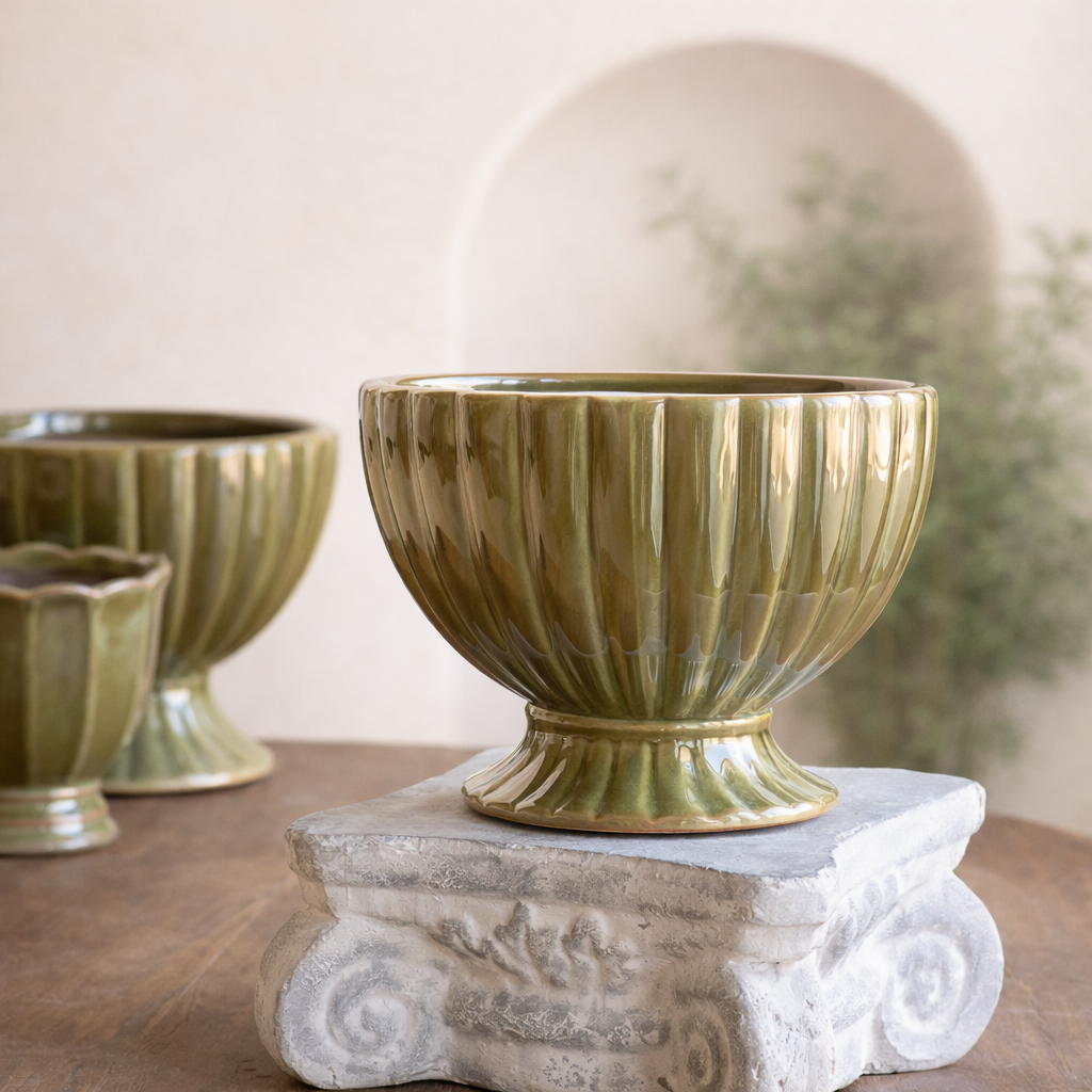 6.3" Vintage Green Ribbed Planter