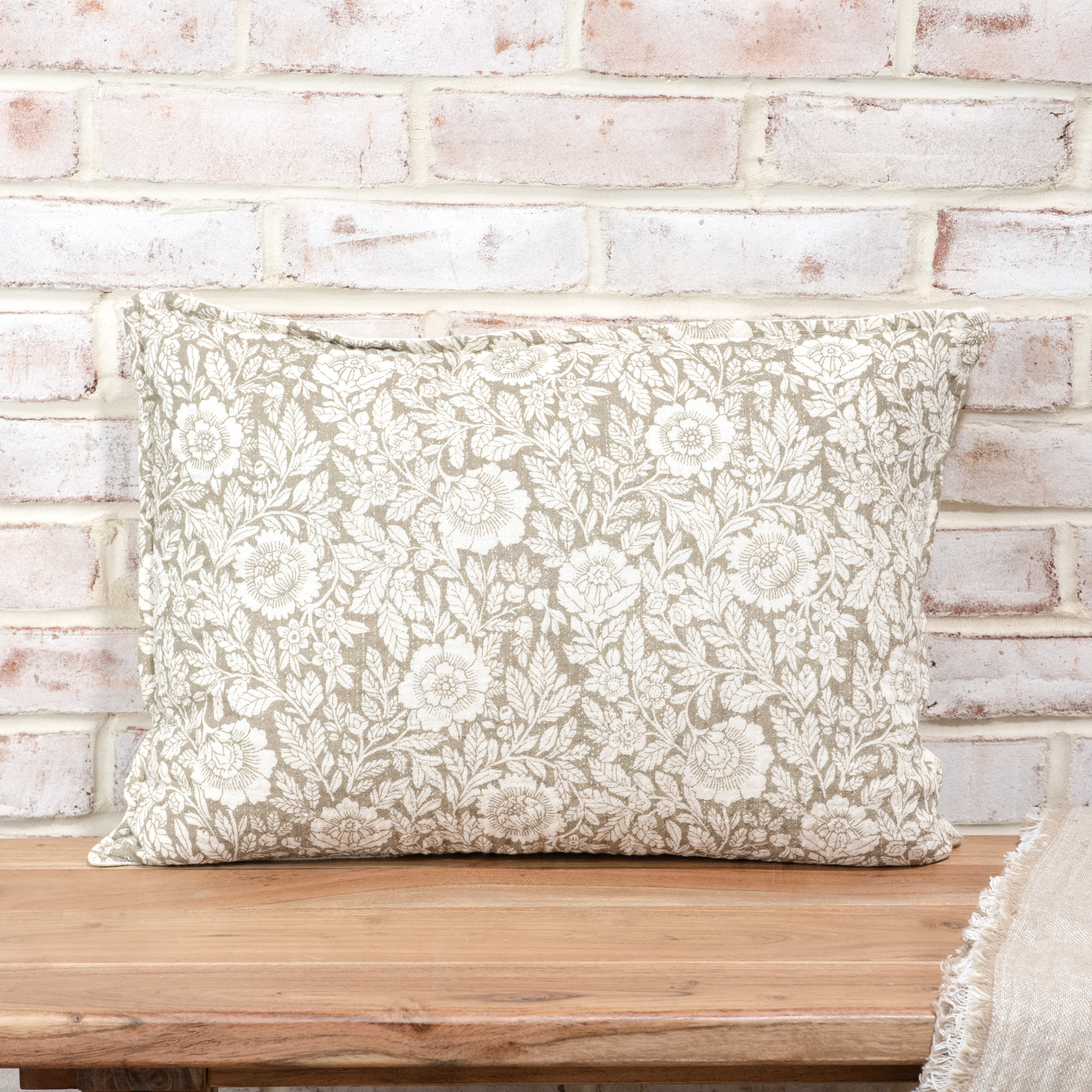 14" X 20" Beige Floral & Leaf Pillow