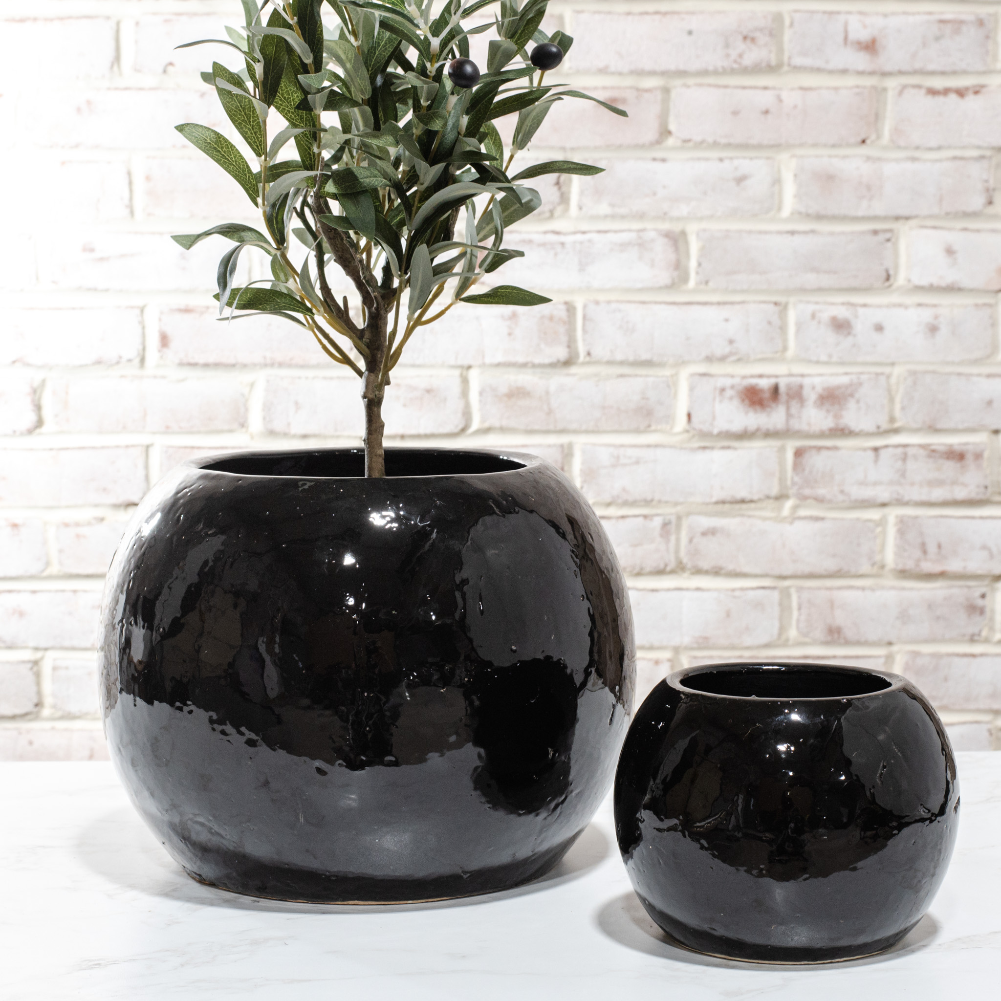 S/2 Gloss Black Planters