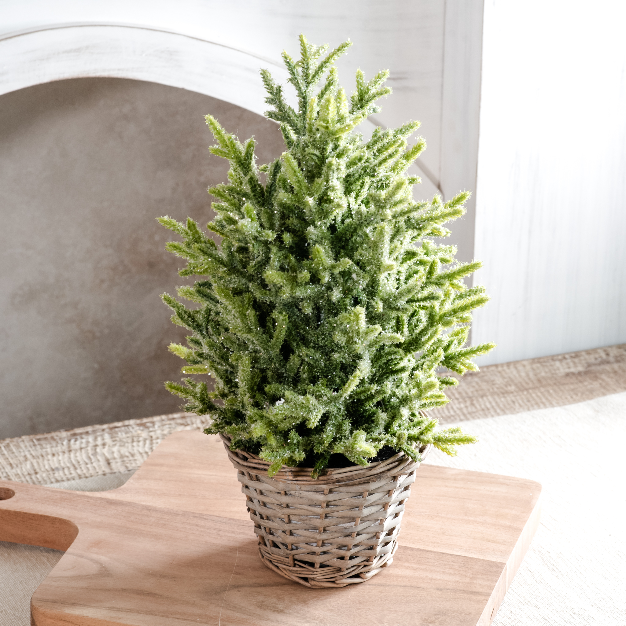 *Inner* 16" Glitter Topiary In Basket