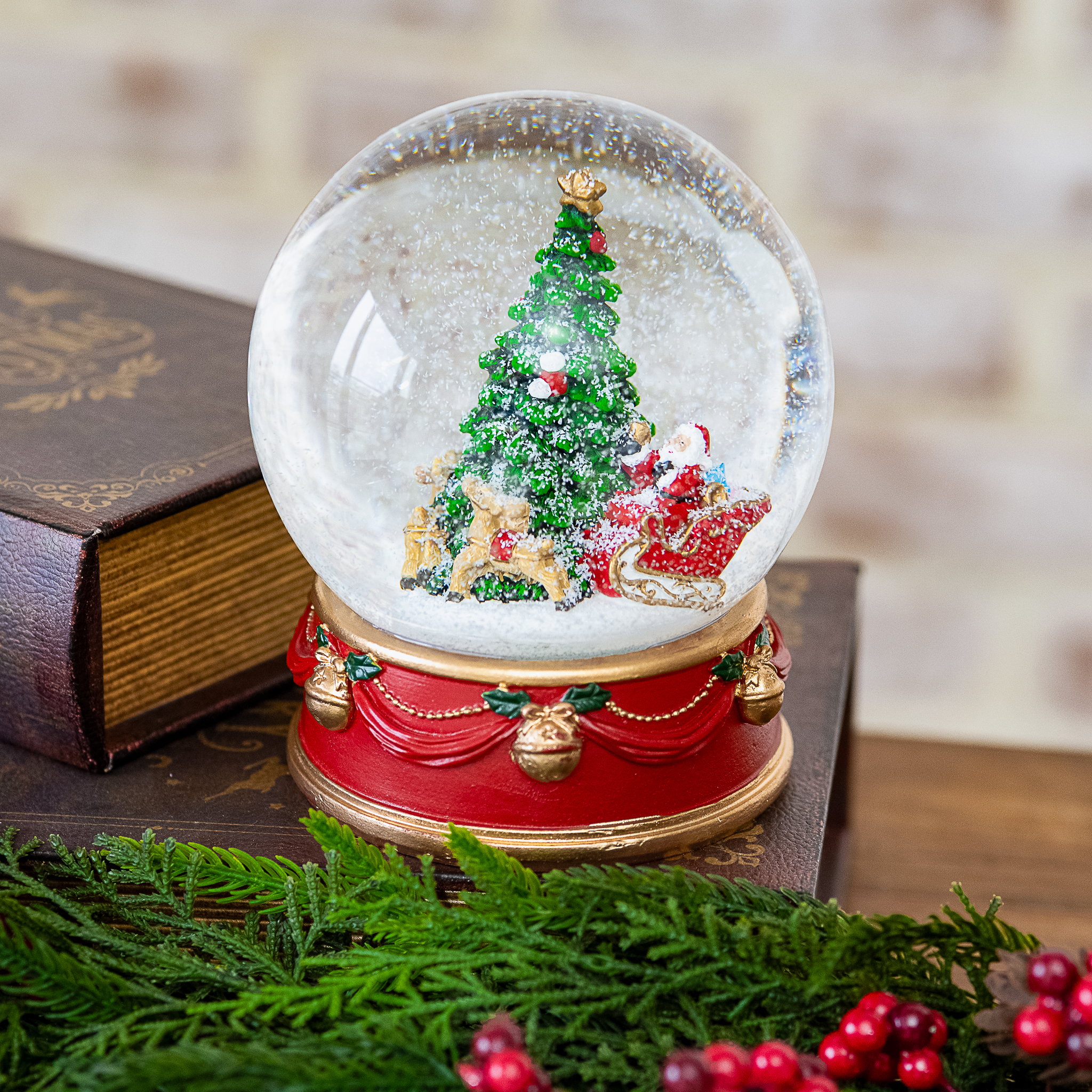 Lg. Christmas Tree Snowglobe