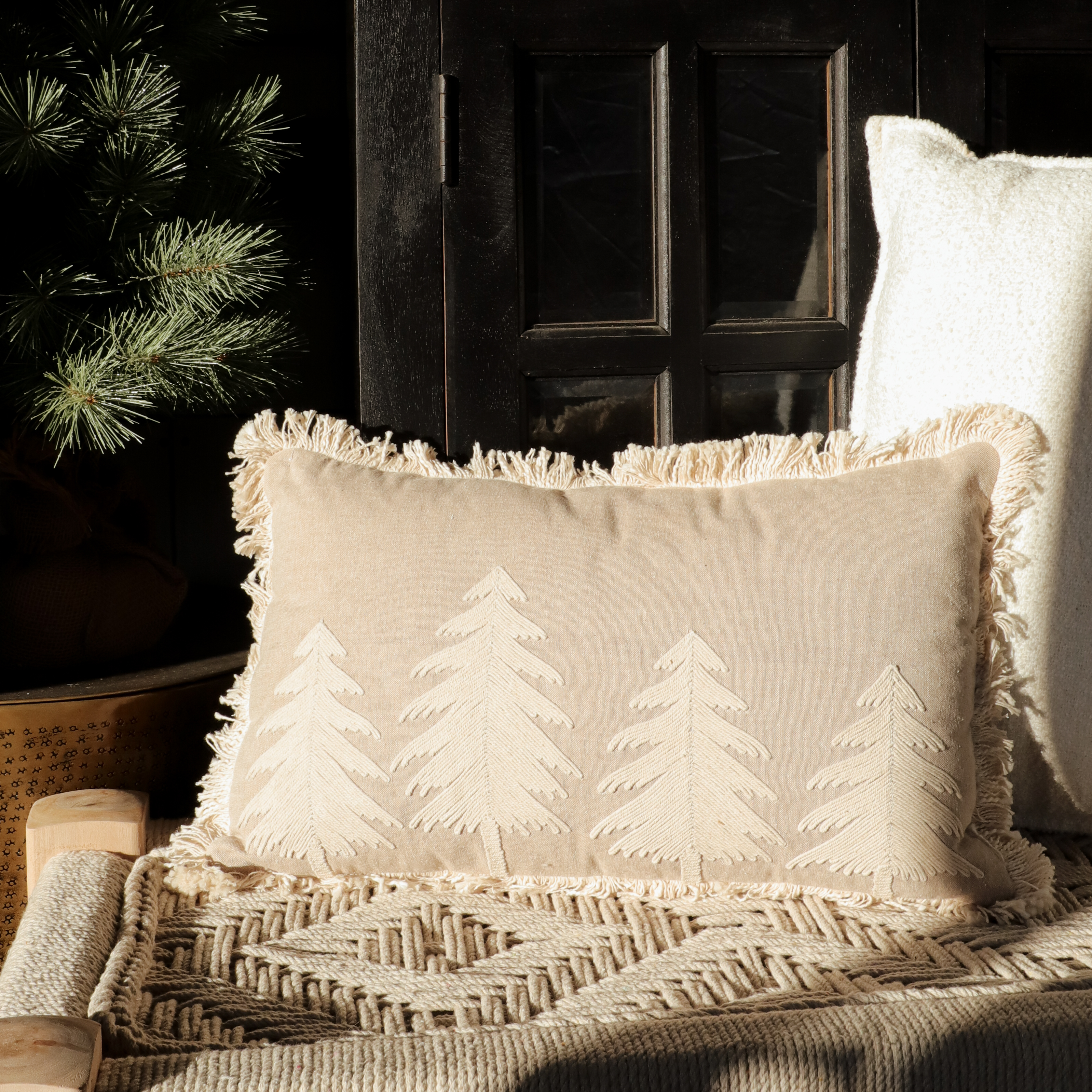 12X20 Beige 4 Tree Pillow