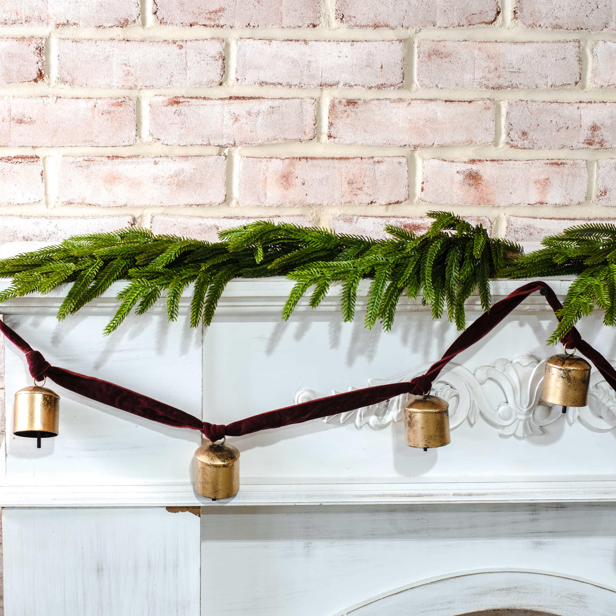 73" Burnt Gold Maroon Velvet 8 Bell Garland