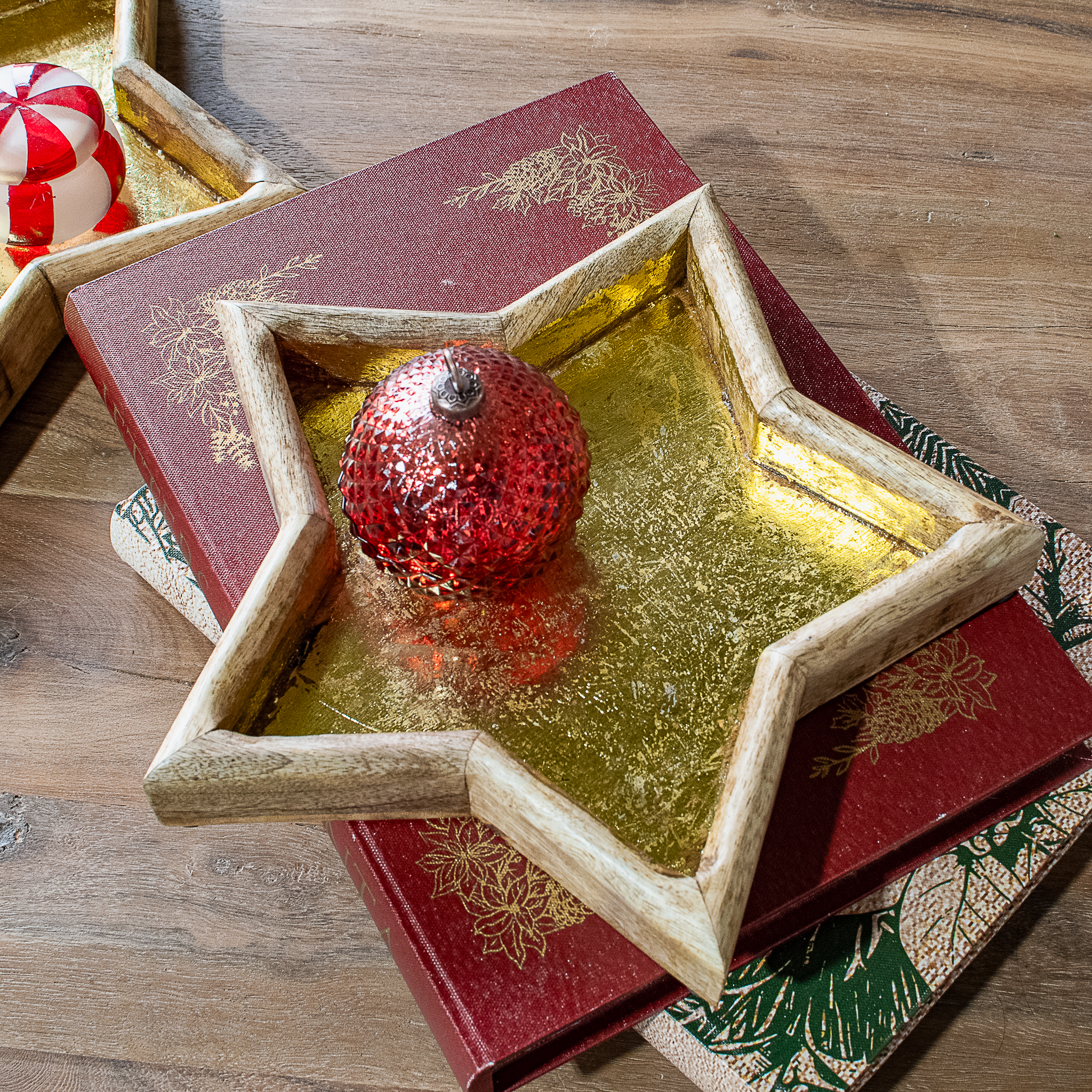 11.8" Deco Star Tray