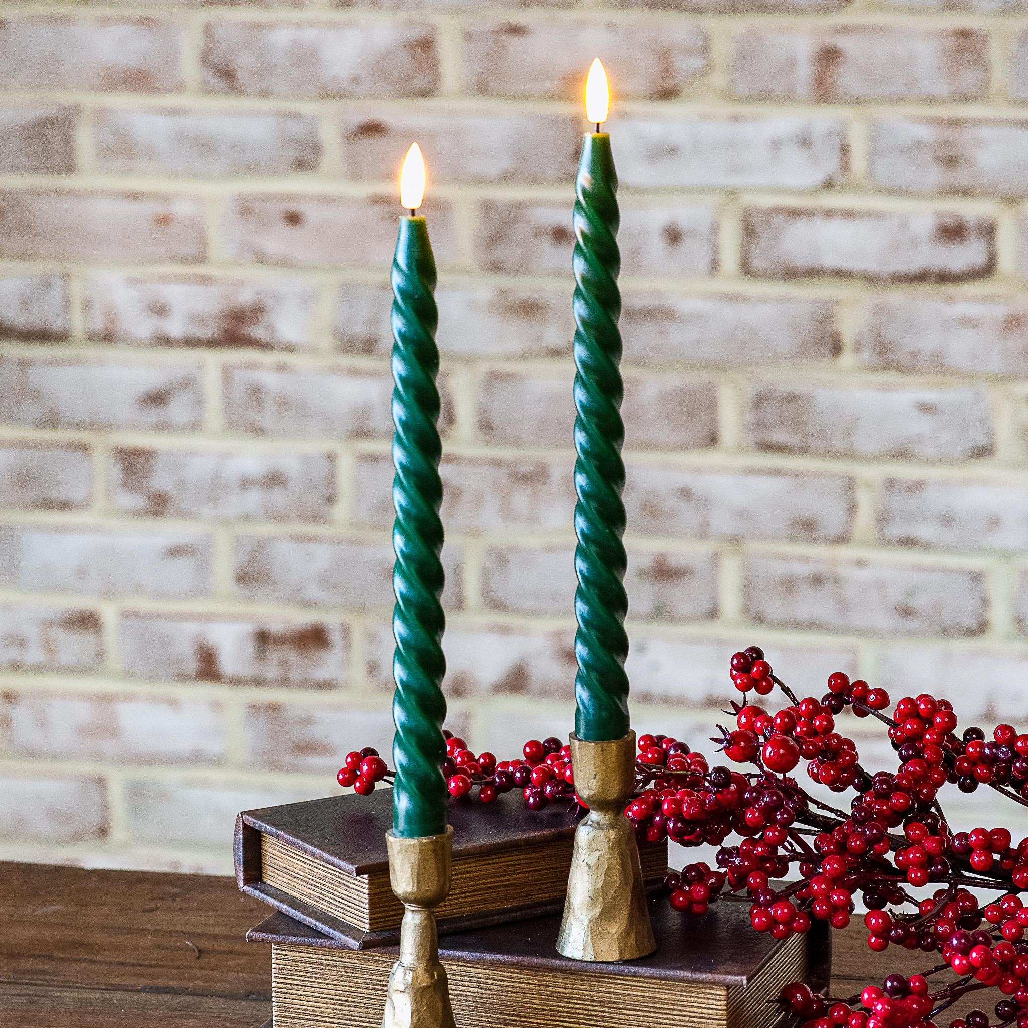 *Inner* 2 Pc Green Led Twist Taper Candle