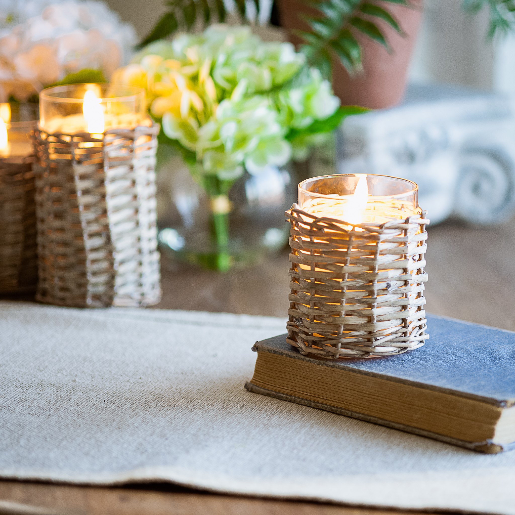 *Inner* 4" Led Glass/Wicker Candle
