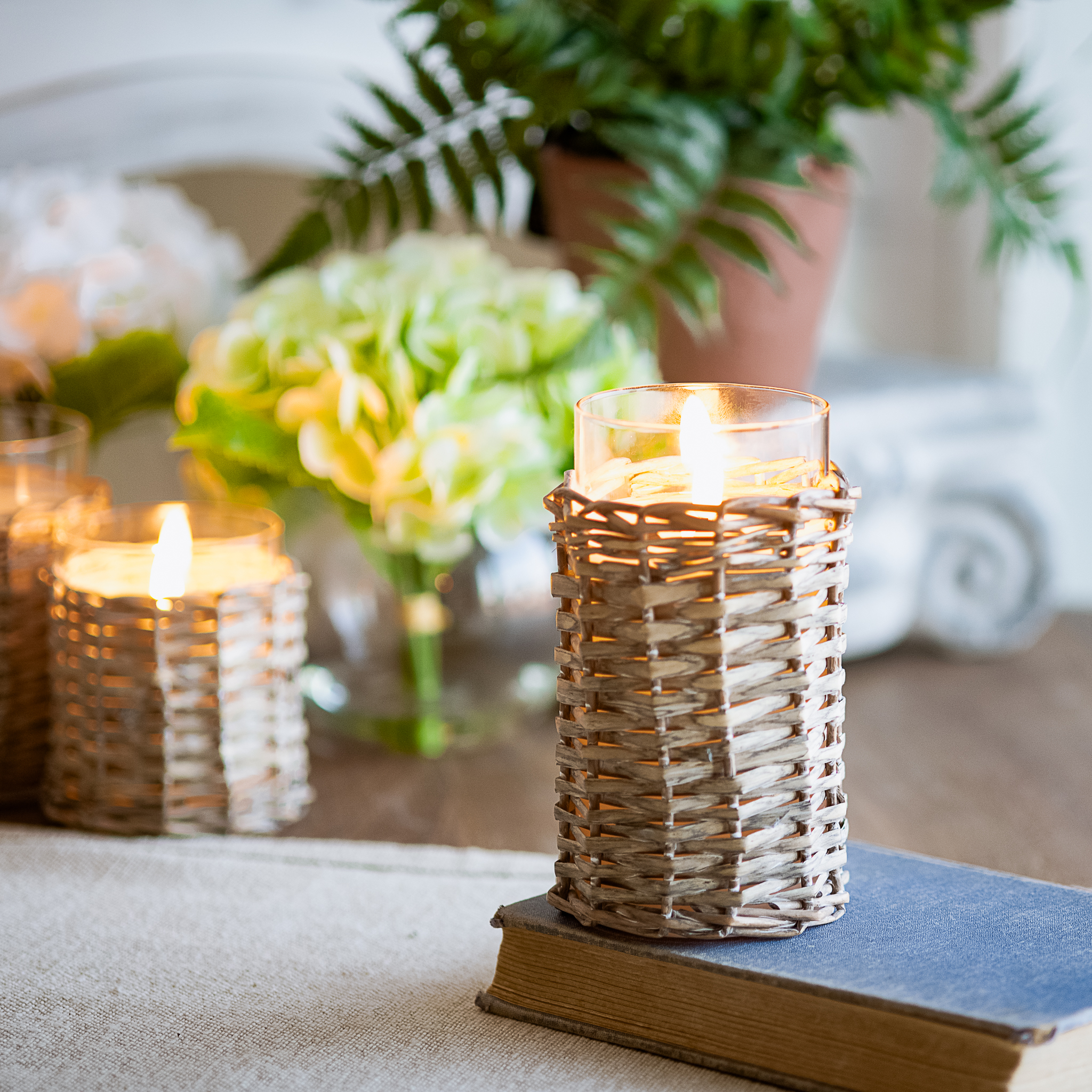 *Inner* 6" Led Glass/Wicker Candle