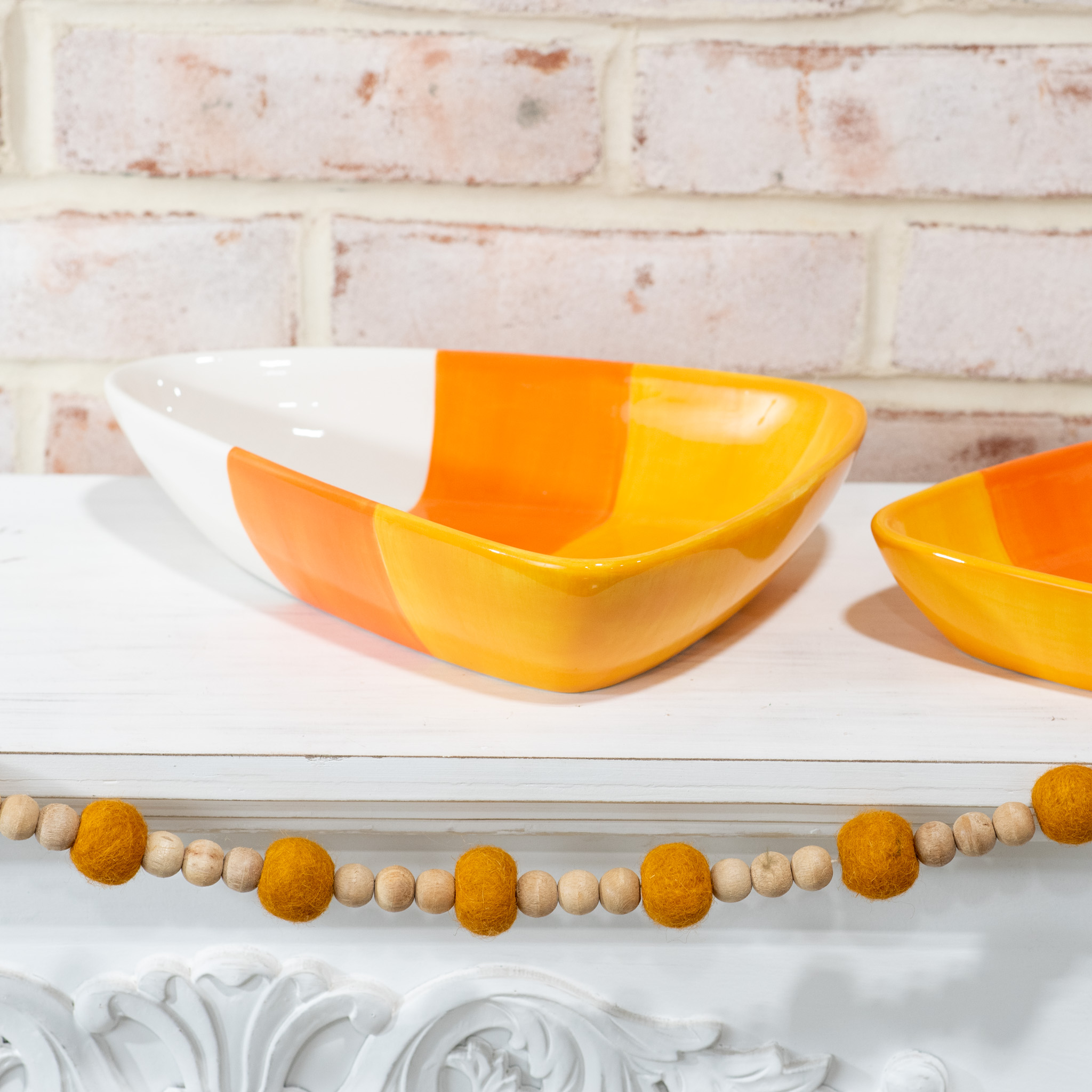 9.8" Candy Corn Dish