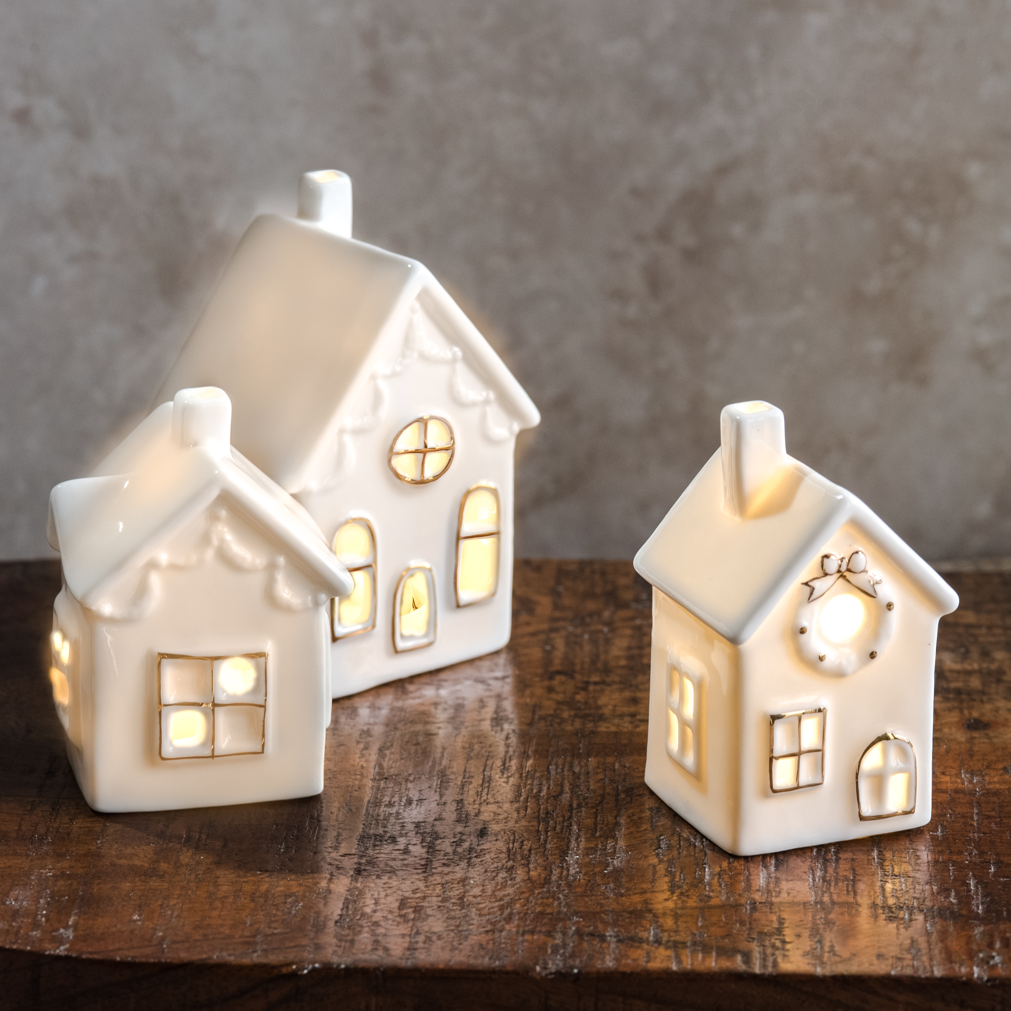*Inner* S/3 Led Wh Mini Houses (L)