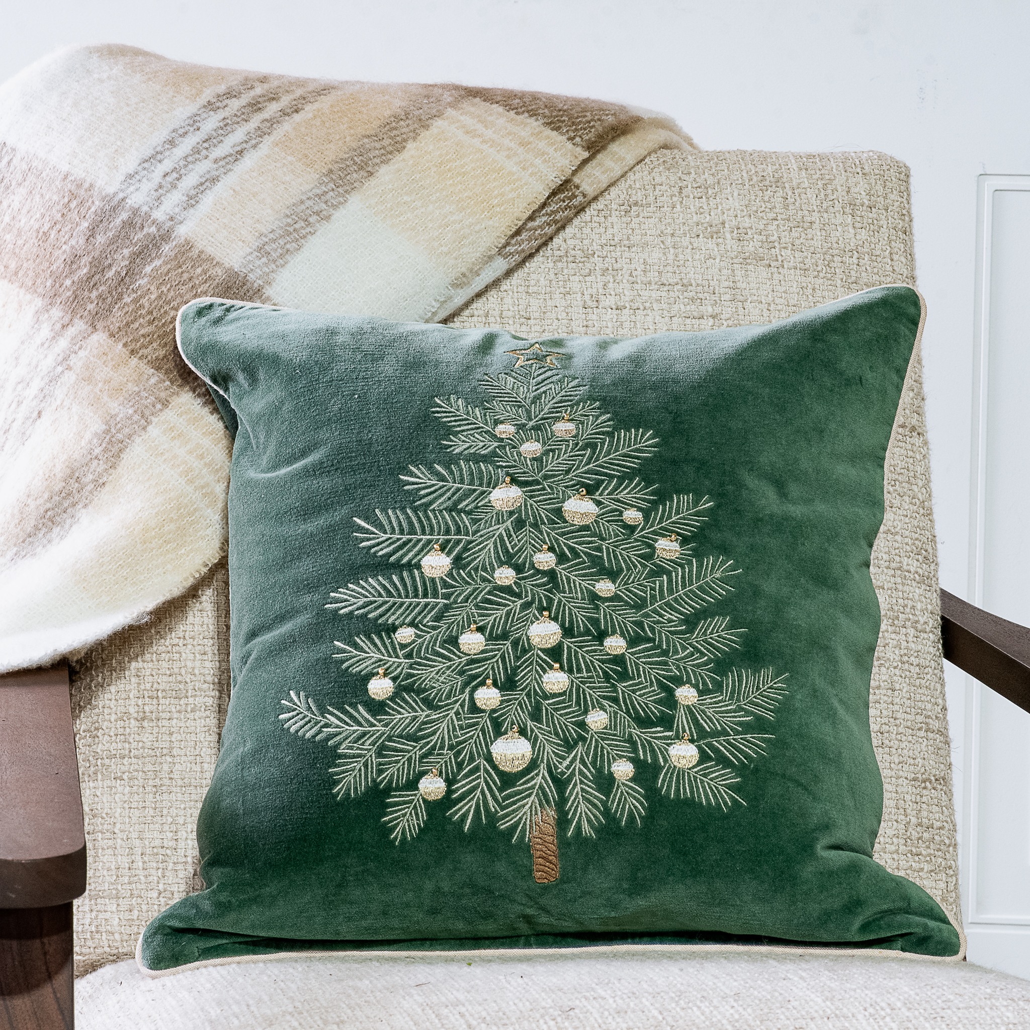 18 X 18 Green Tree Ornaments Pillow