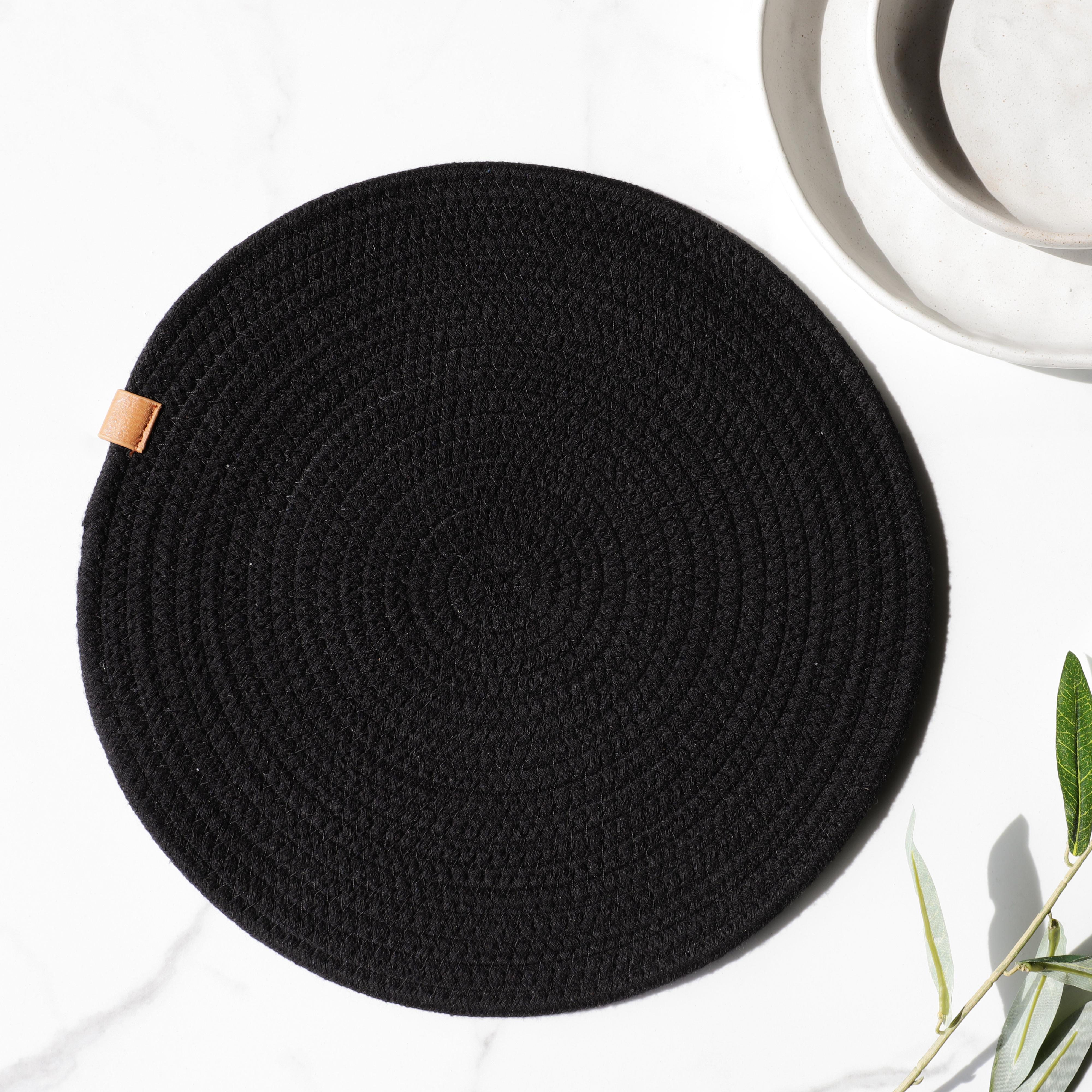13" Ebony Round Placemat