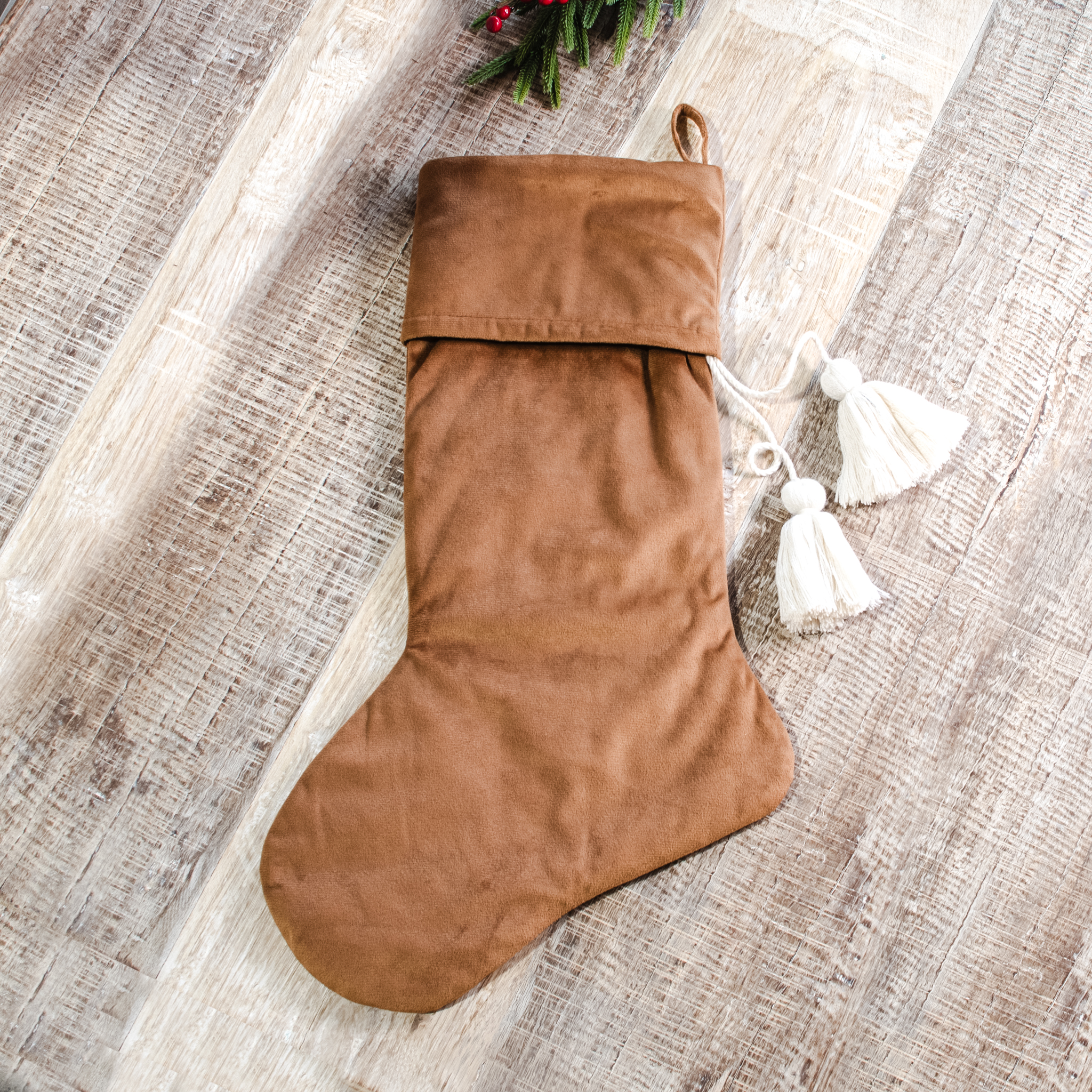 *Inner* 22"L Nutmeg Velvet Stocking