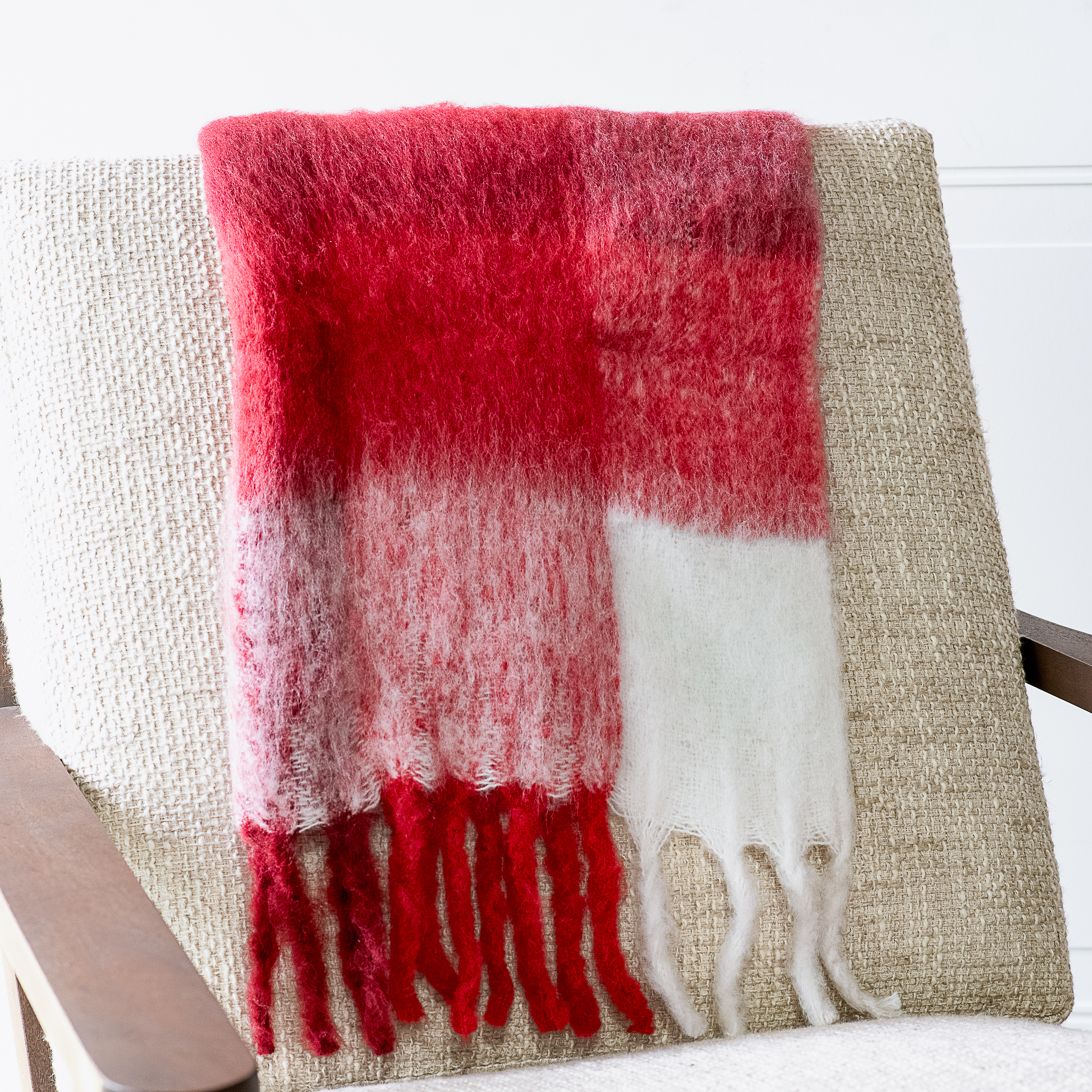 *Inner* 50 X 60 Red Color Block Throw